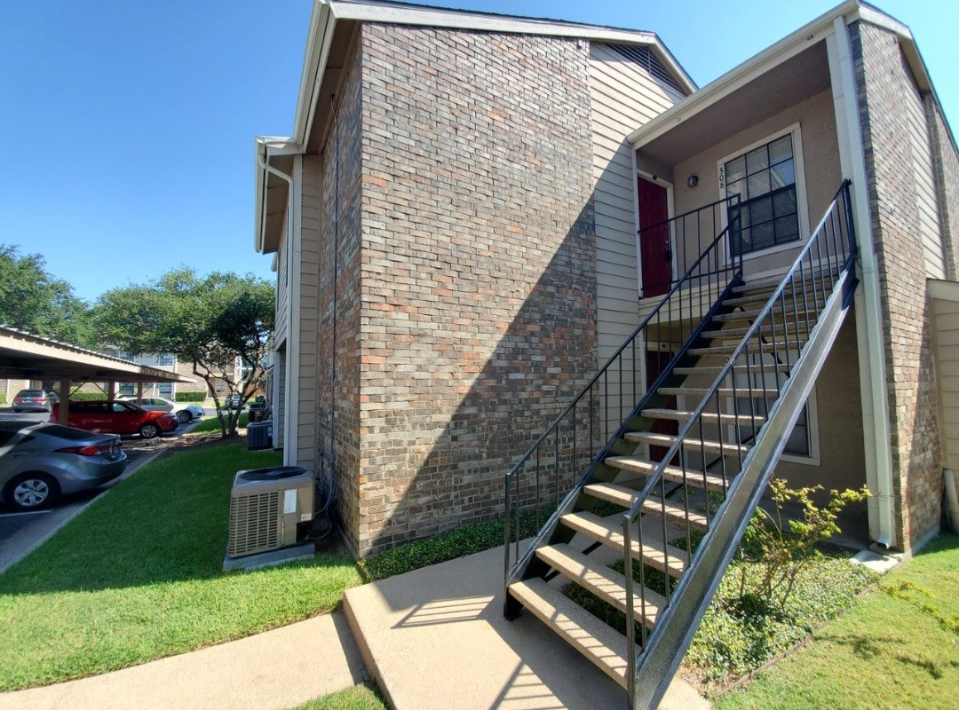 4748 Old Bent Tree Lane Dallas TX 75287