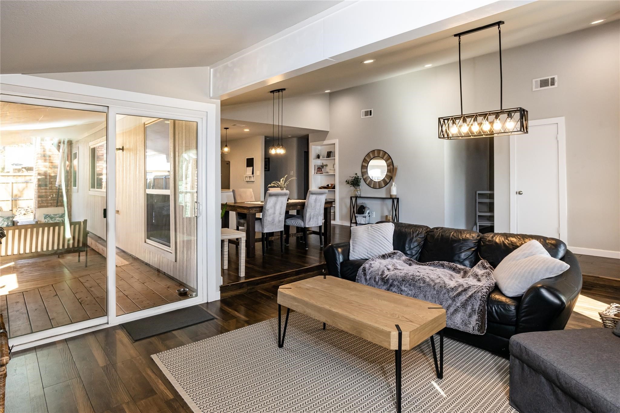 5152 N Colony Boulevard The Colony TX 75056