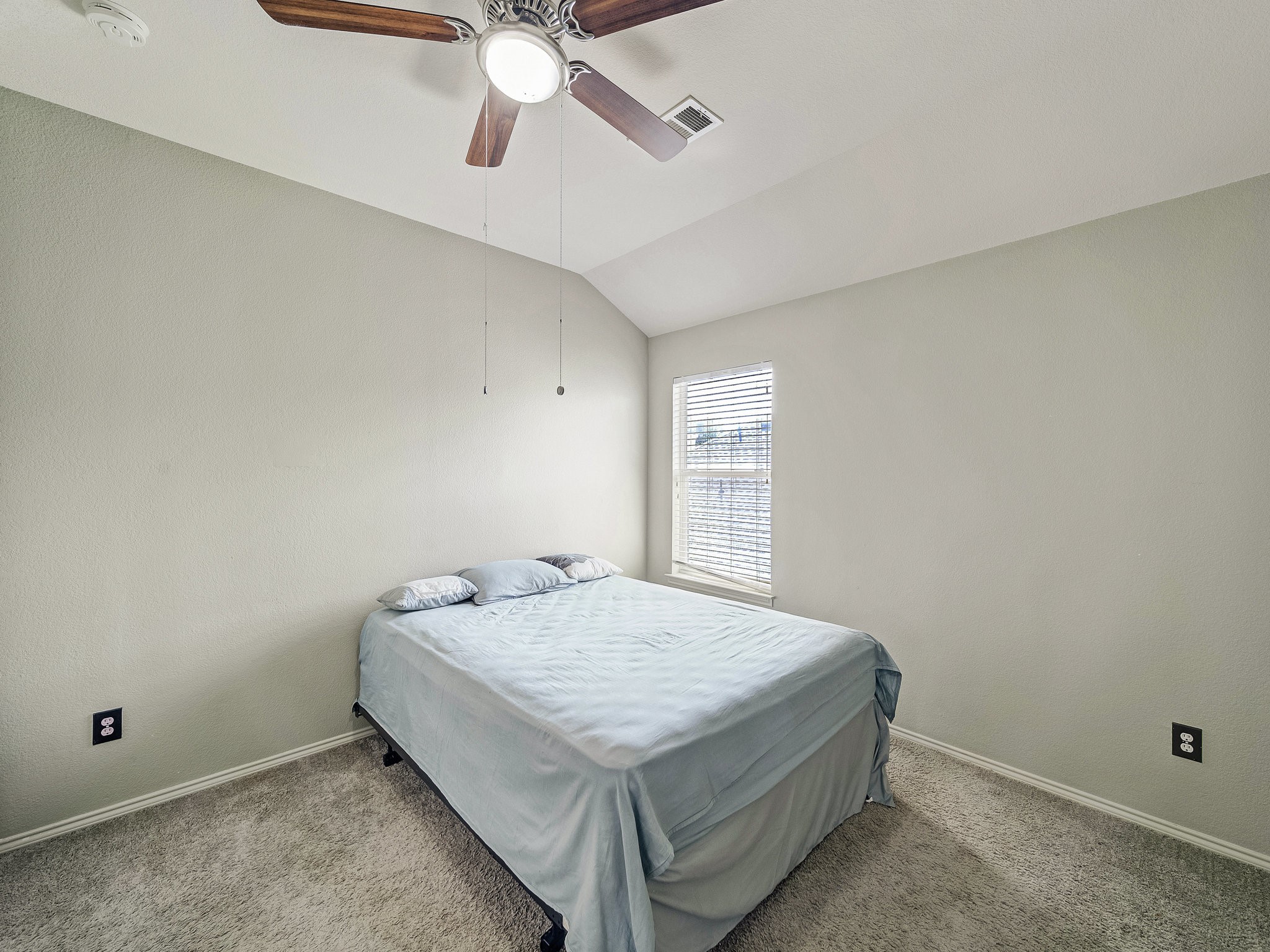 9332 Granger Lane Fort Worth TX 76244
