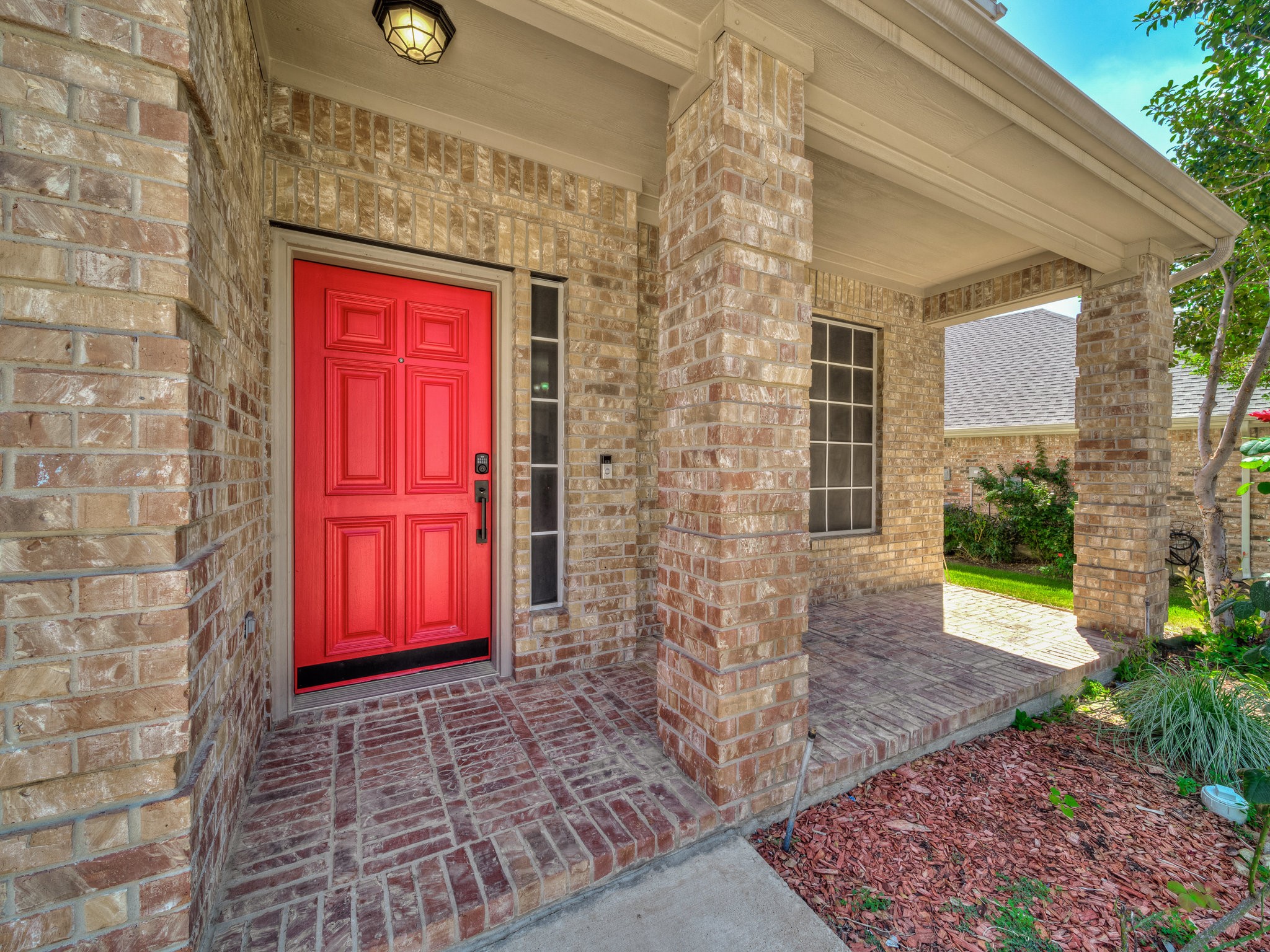 9332 Granger Lane Fort Worth TX 76244