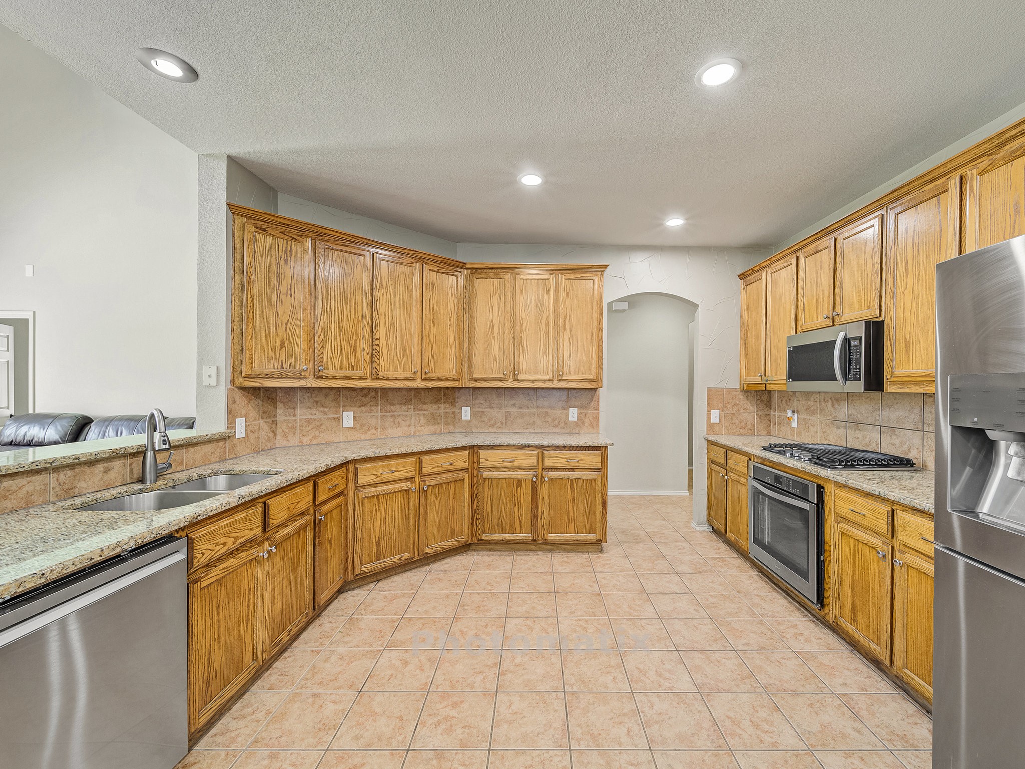 9332 Granger Lane Fort Worth TX 76244