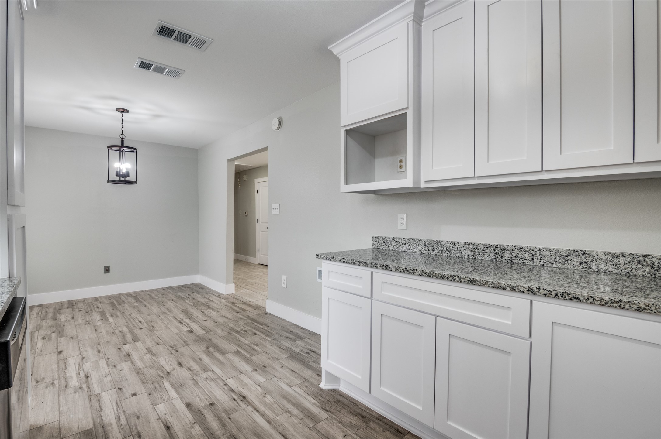 1326 Johns Avenue Lancaster TX 75134
