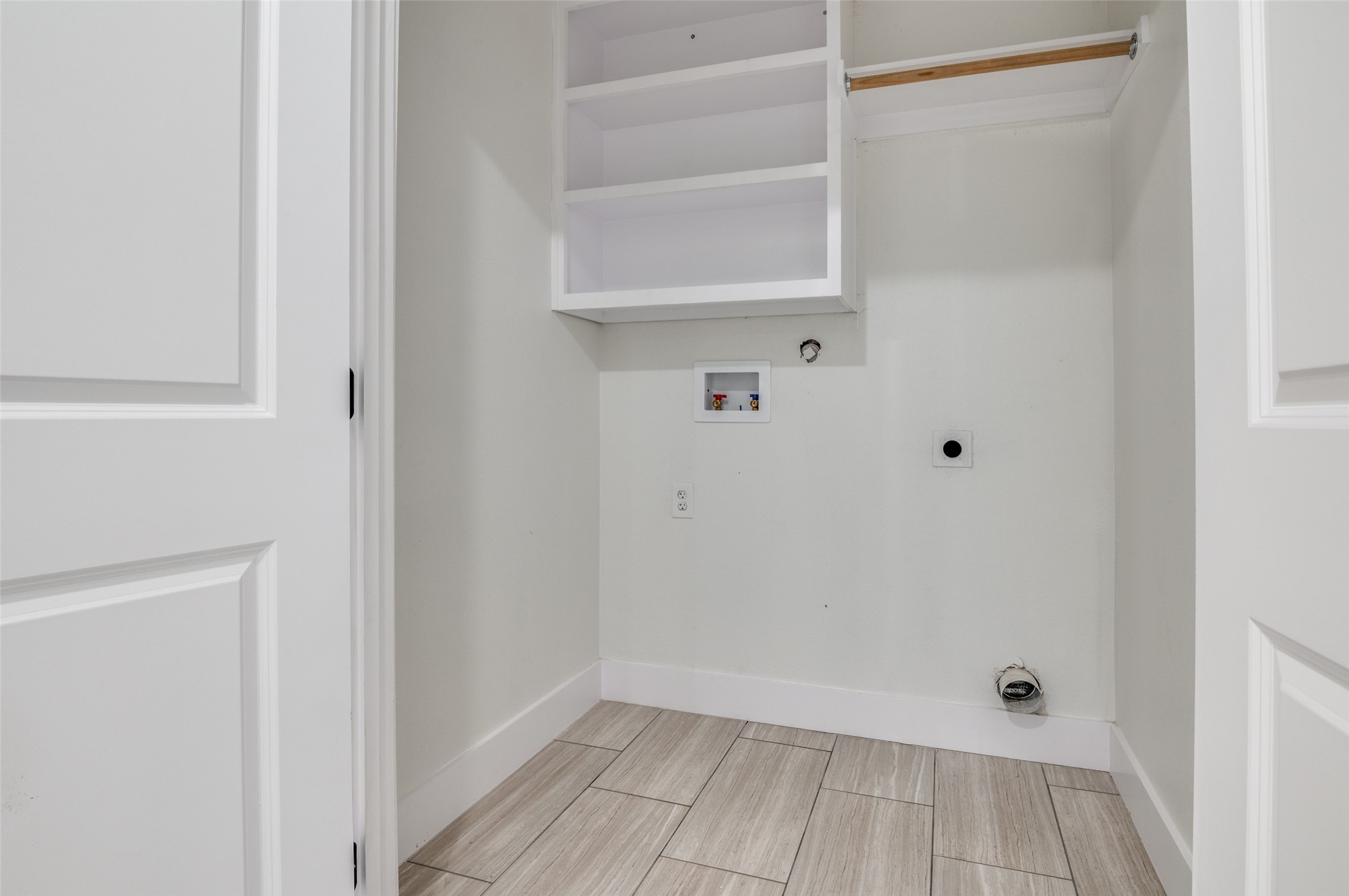 1326 Johns Avenue Lancaster TX 75134