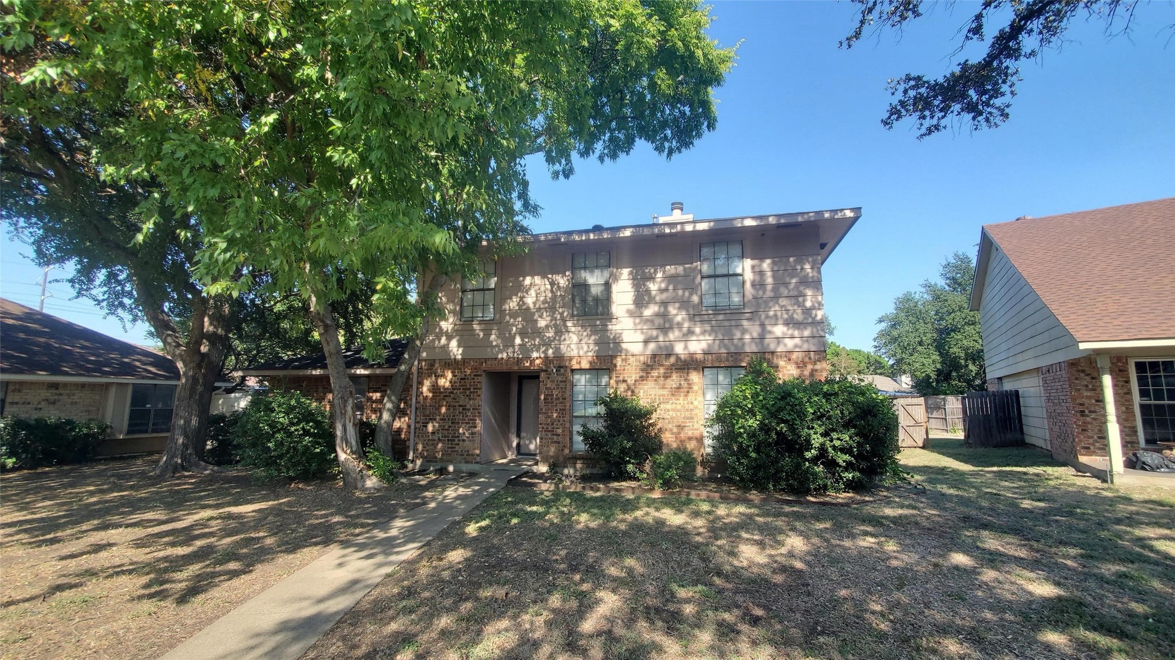 3309 Courtland Place Garland TX 75040