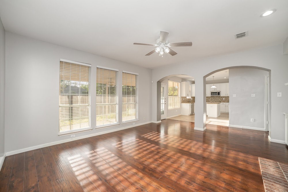 1908 Wood Crest Drive Grapevine TX 76051