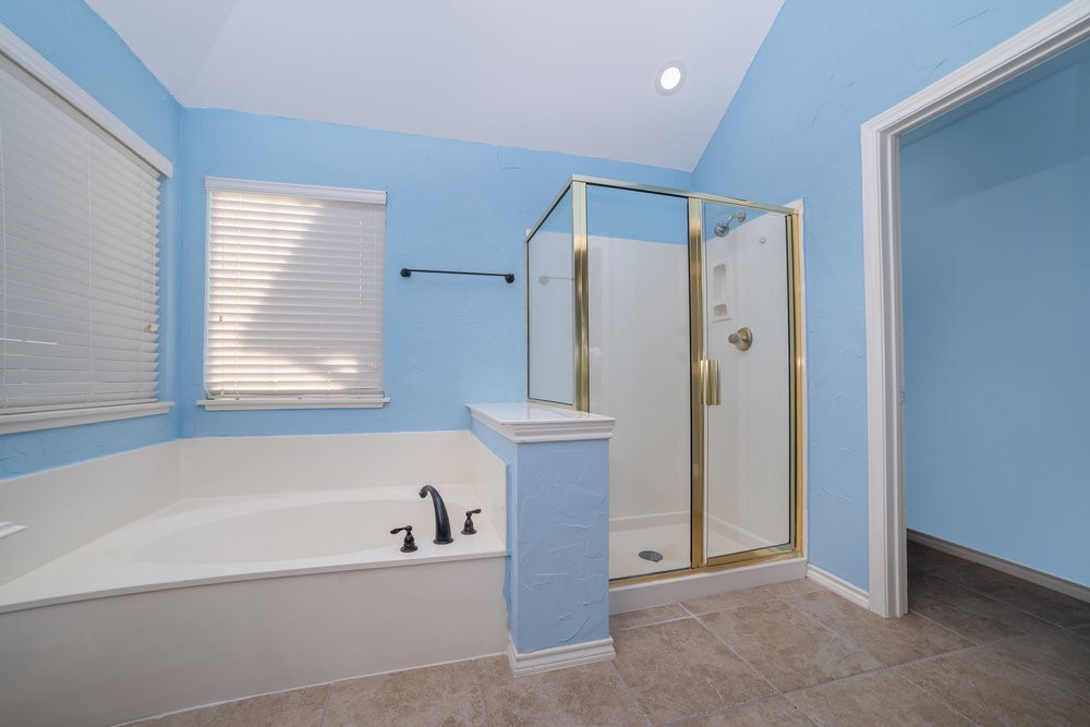 1908 Wood Crest Drive Grapevine TX 76051