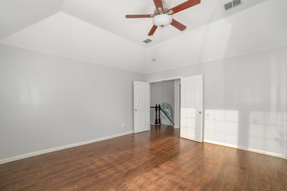 1908 Wood Crest Drive Grapevine TX 76051