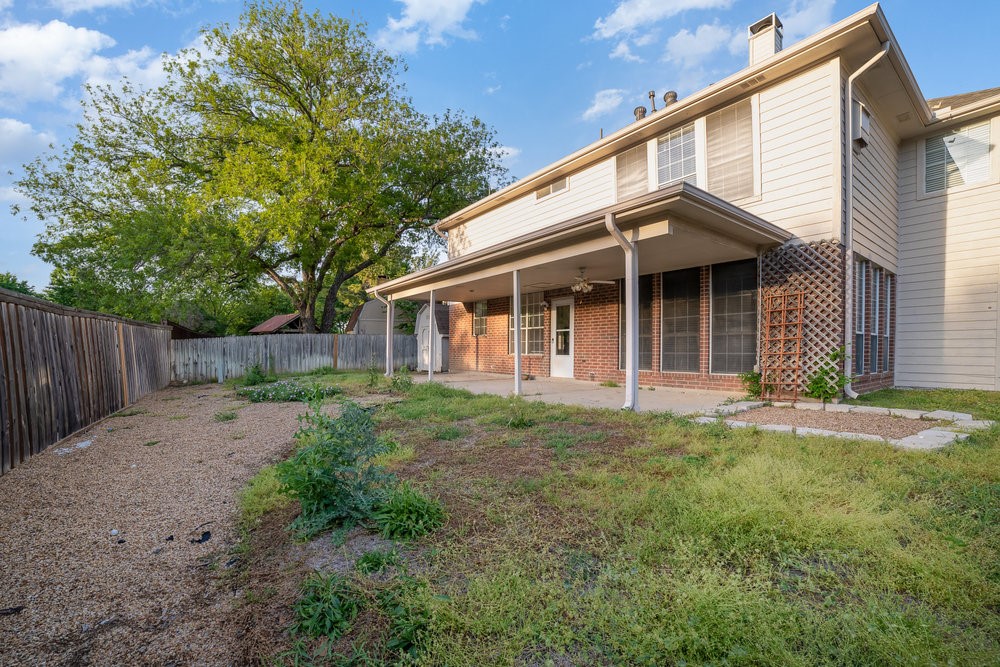 1908 Wood Crest Drive Grapevine TX 76051