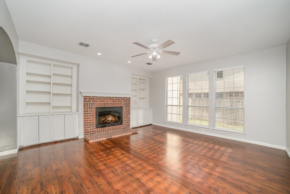 1908 Wood Crest Drive Grapevine TX 76051