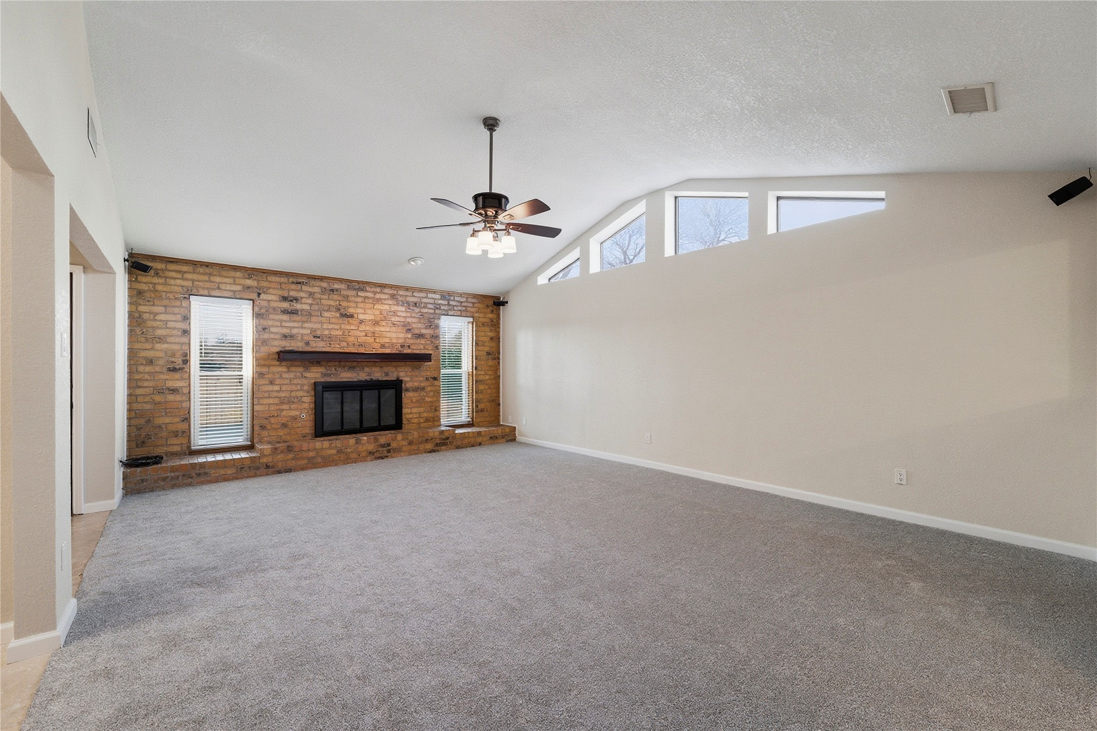 322 N Greenstone Lane Duncanville TX 75116