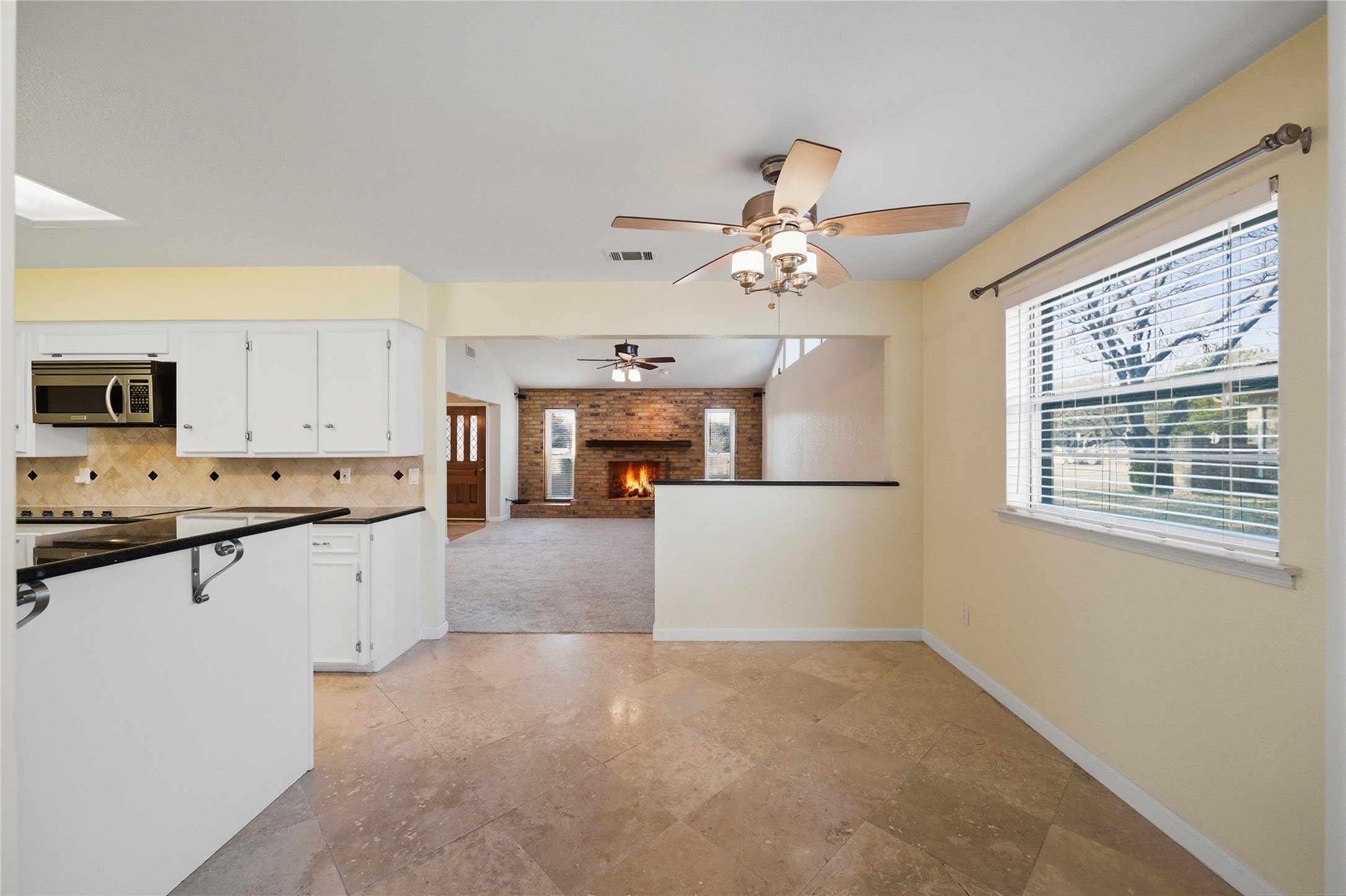 322 N Greenstone Lane Duncanville TX 75116