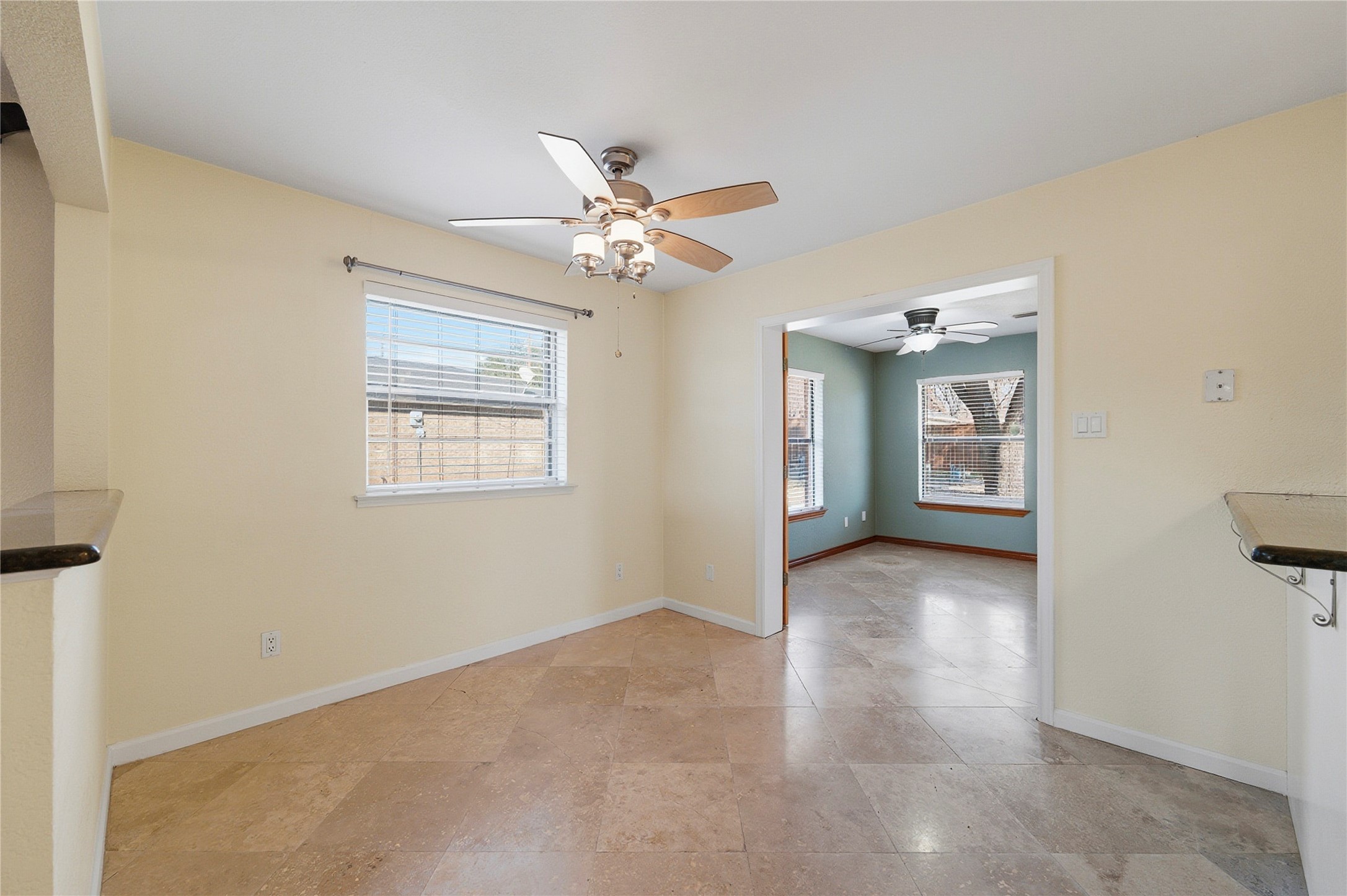 322 N Greenstone Lane Duncanville TX 75116