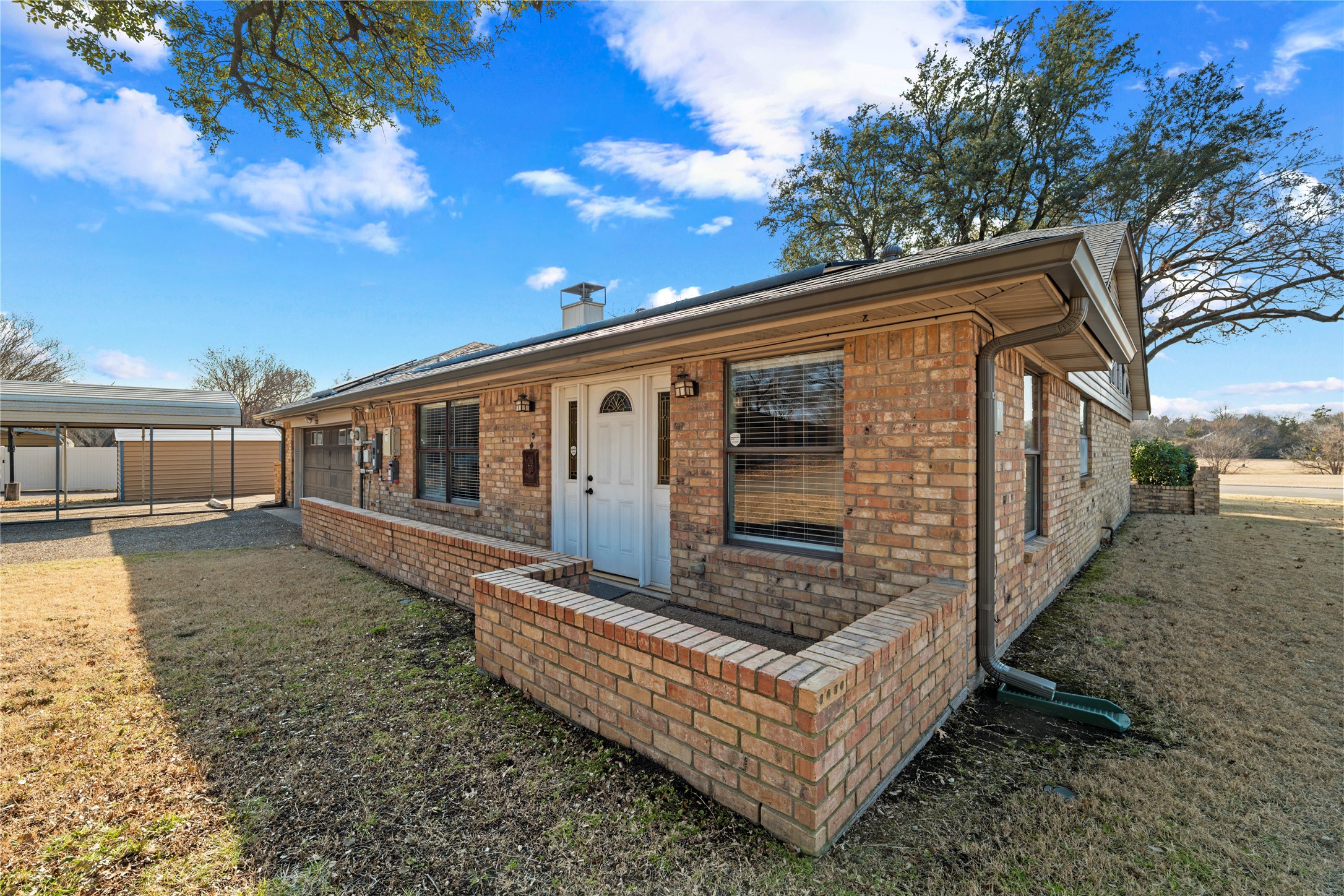 322 N Greenstone Lane Duncanville TX 75116