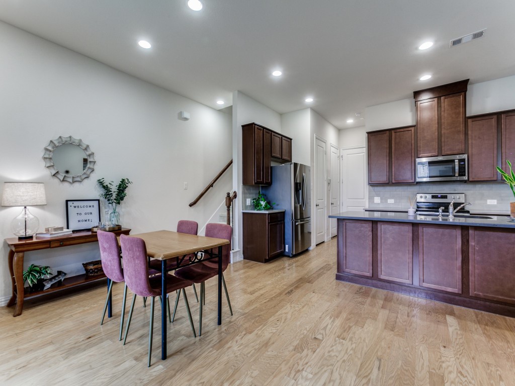 8254 Primrose Way Dallas TX 75252