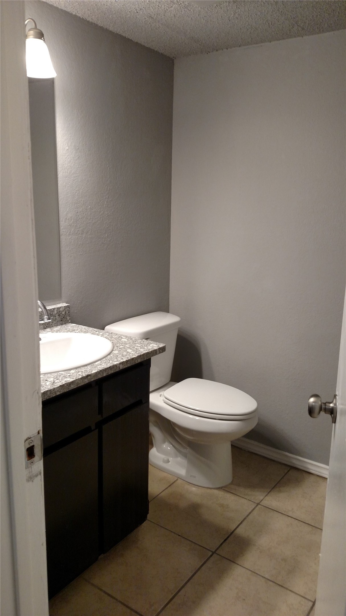 2017 Paisley Drive Arlington TX 76015