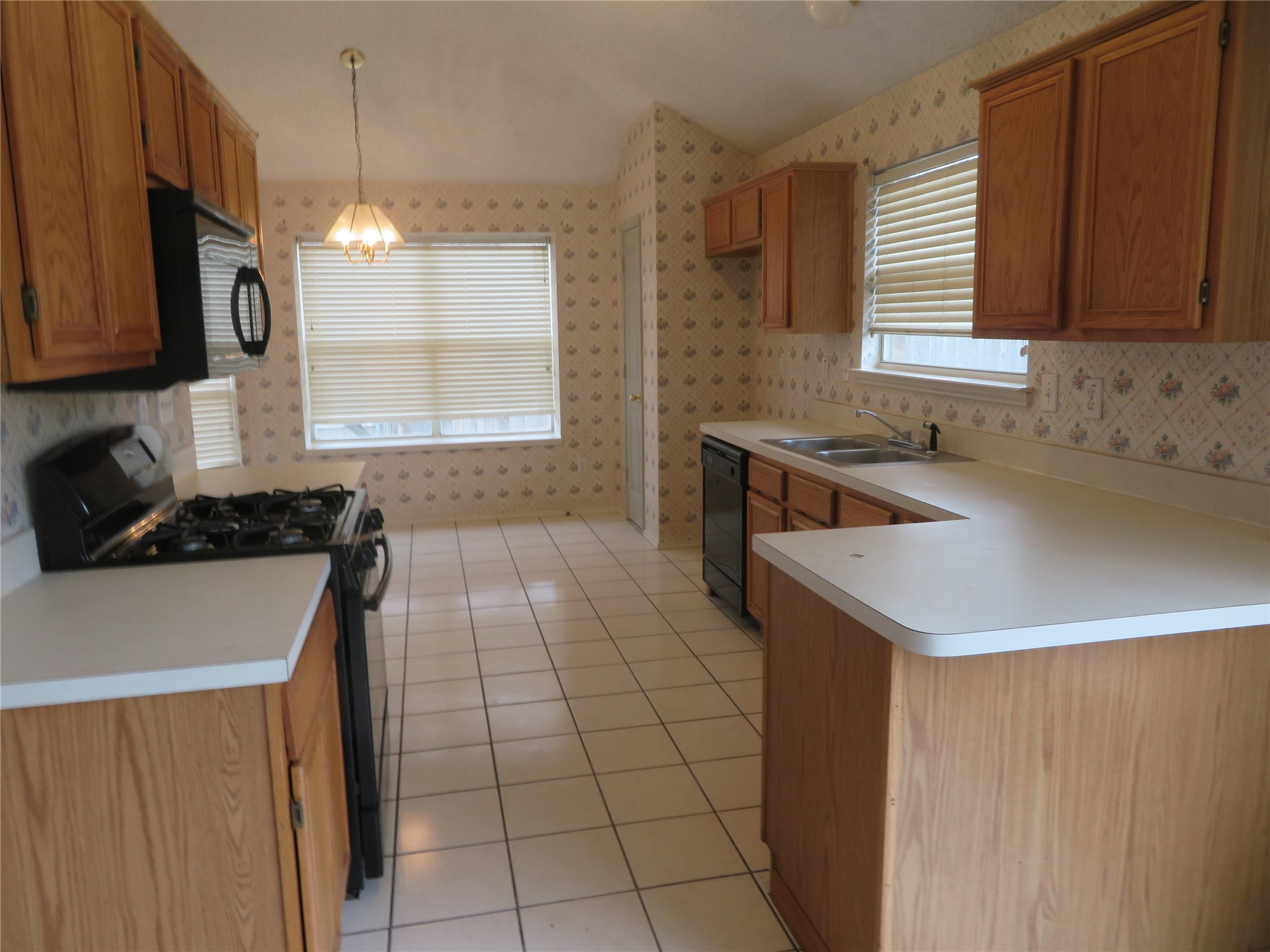 1104 Germany Drive Cedar Hill TX 75104