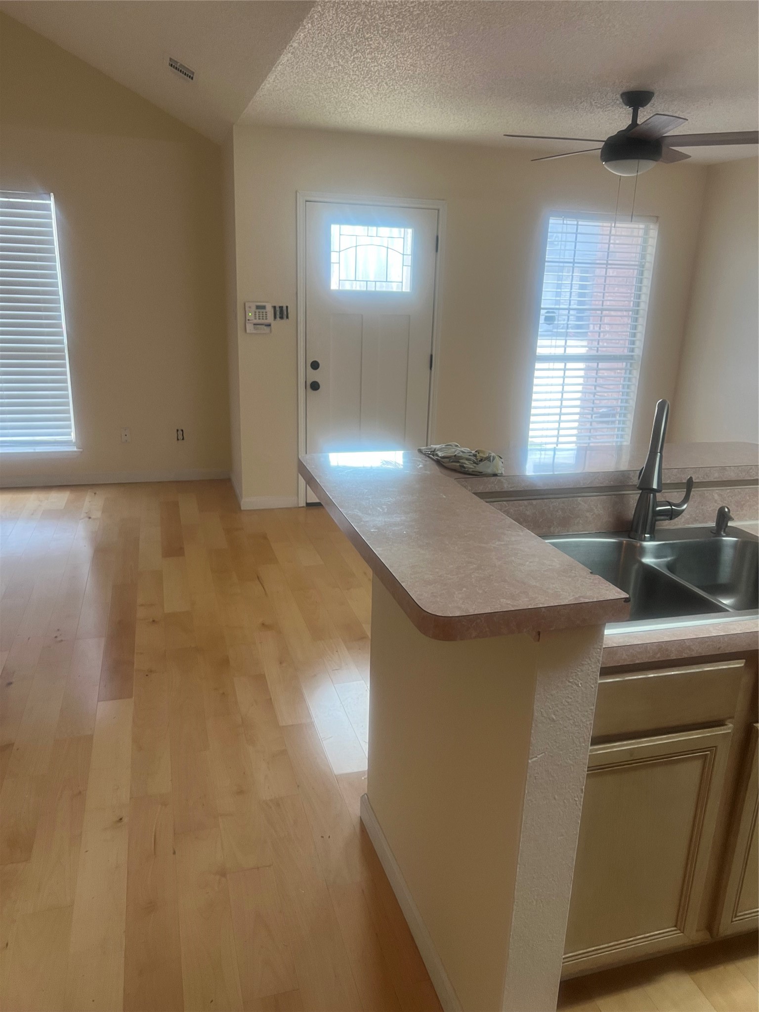 121 Brookside Drive Duncanville TX 75137