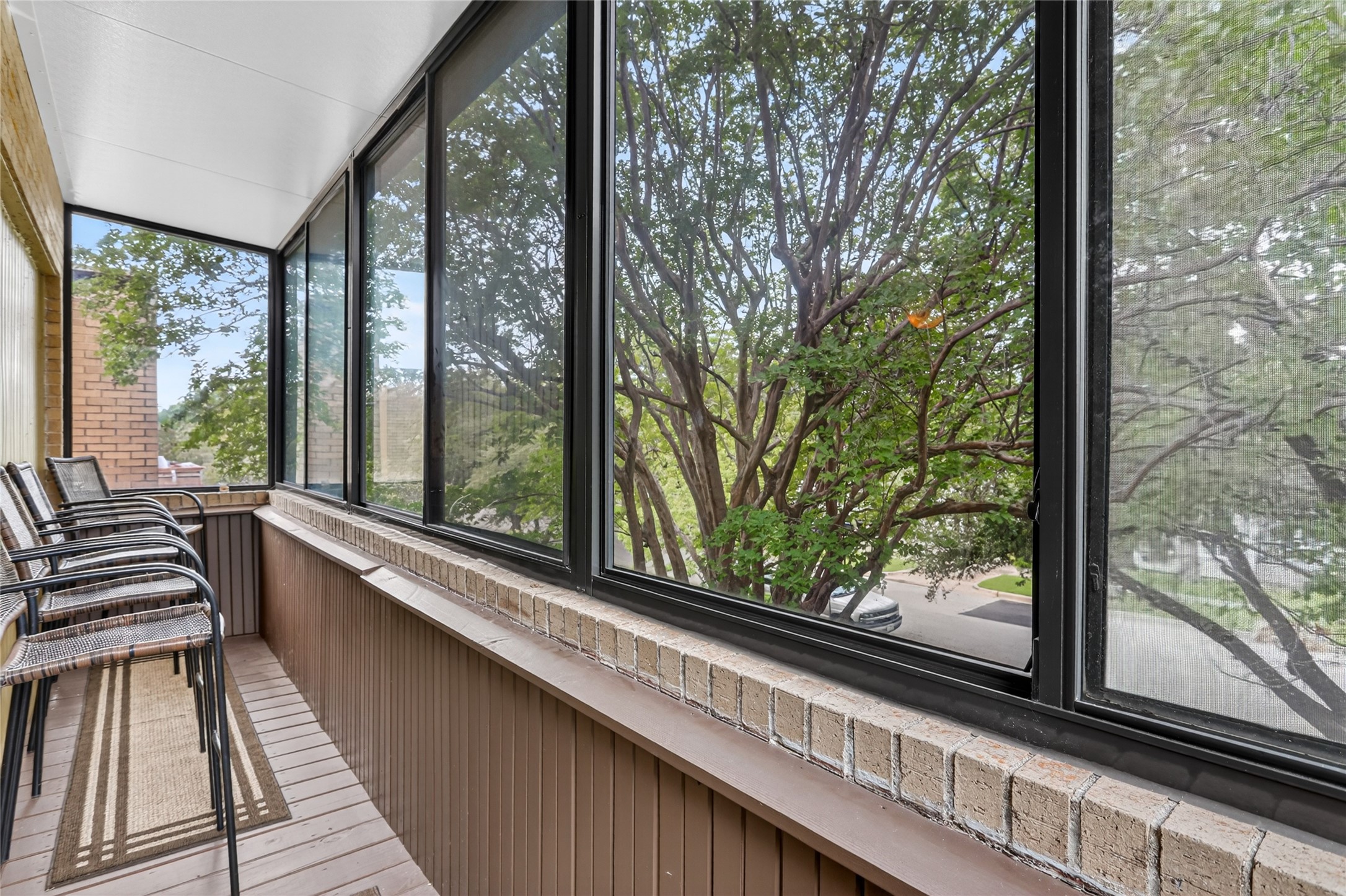 5713 Pershing Avenue Fort Worth TX 76107