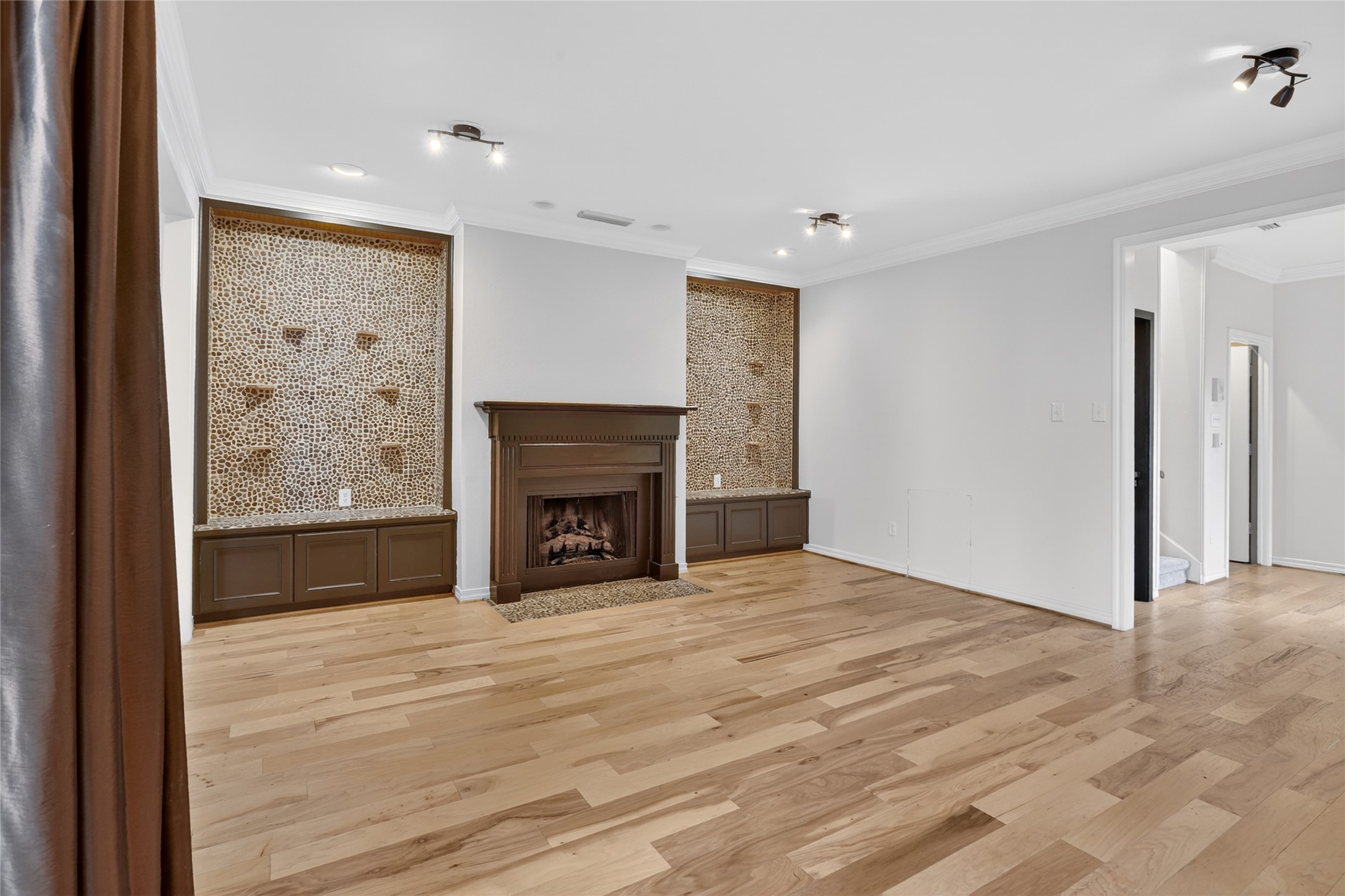 5713 Pershing Avenue Fort Worth TX 76107