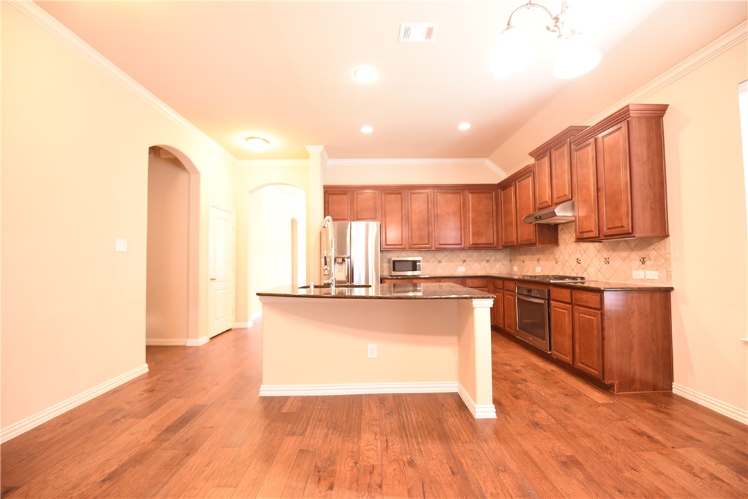 8000 Chickasaw Trail Mckinney TX 75070