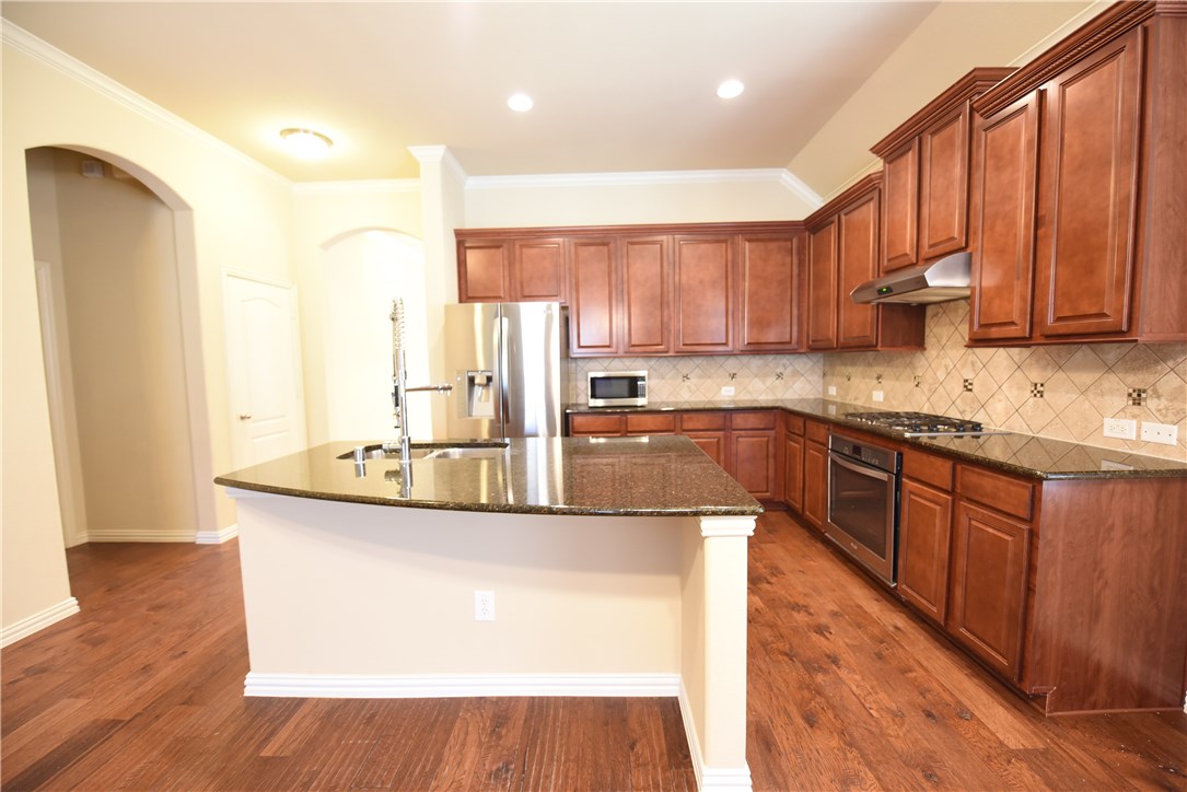 8000 Chickasaw Trail Mckinney TX 75070