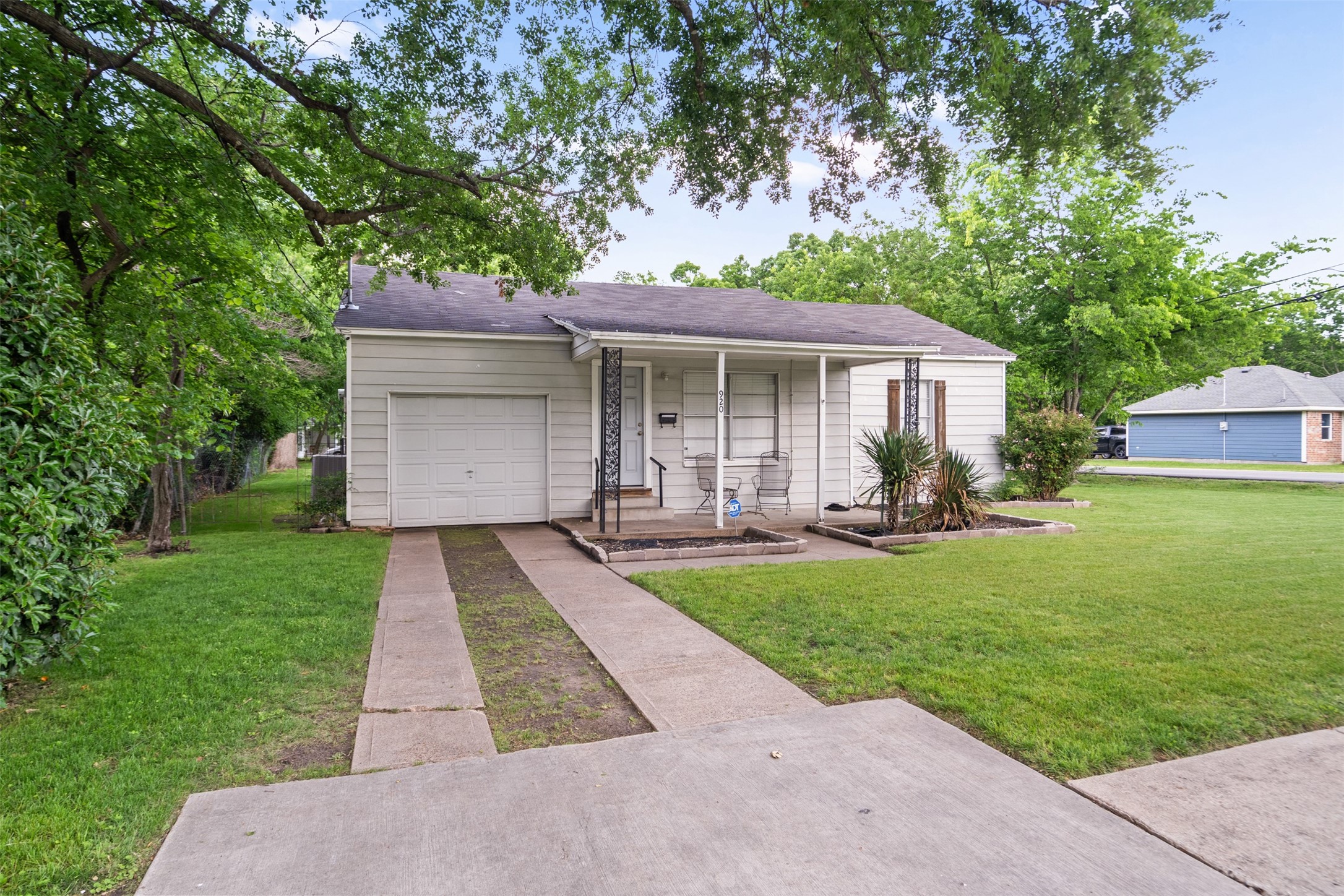 920 N Virginia Street Terrell TX 75160