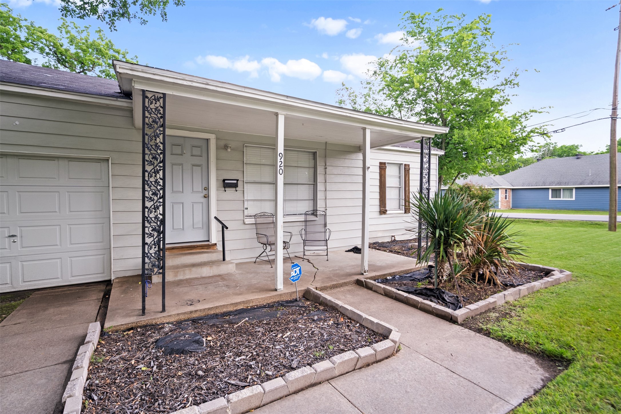 920 N Virginia Street Terrell TX 75160