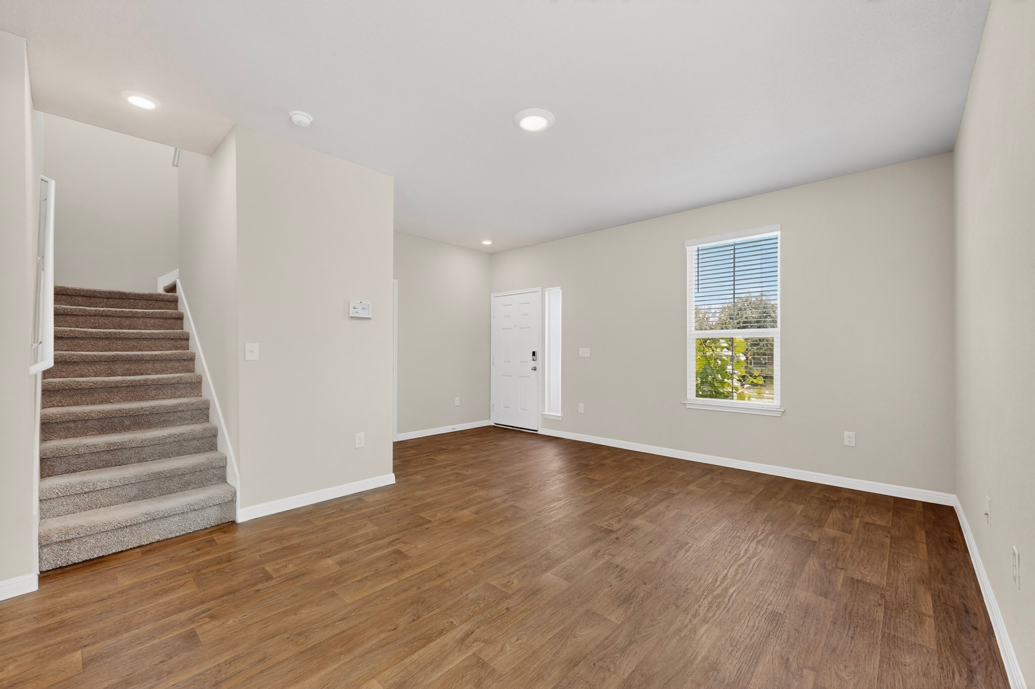 1709 Arborside Austin TX 78754