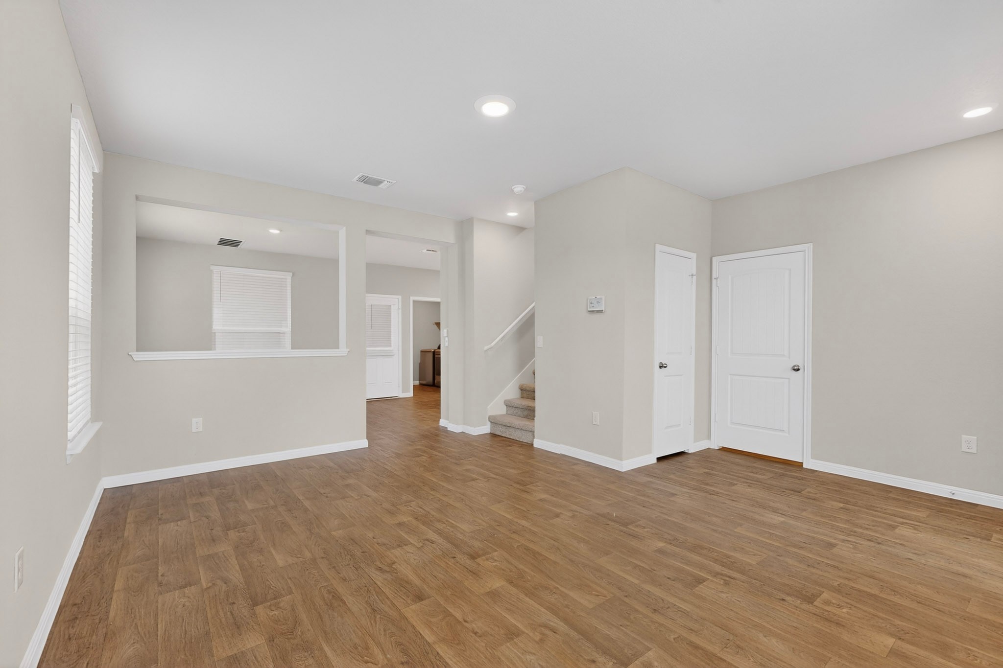 1709 Arborside Austin TX 78754