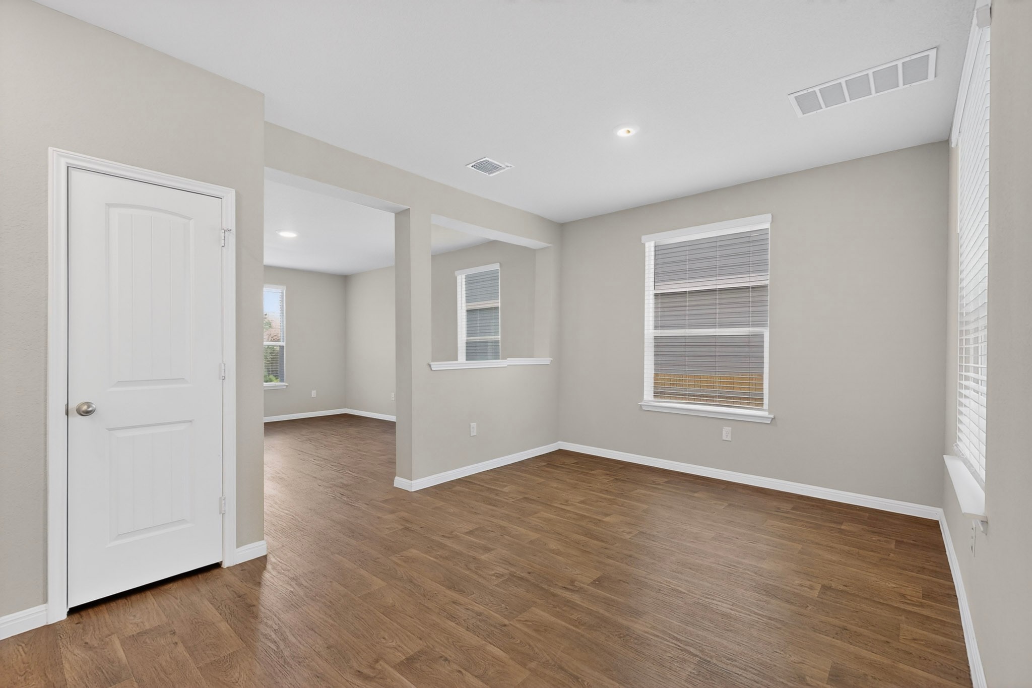 1709 Arborside Austin TX 78754