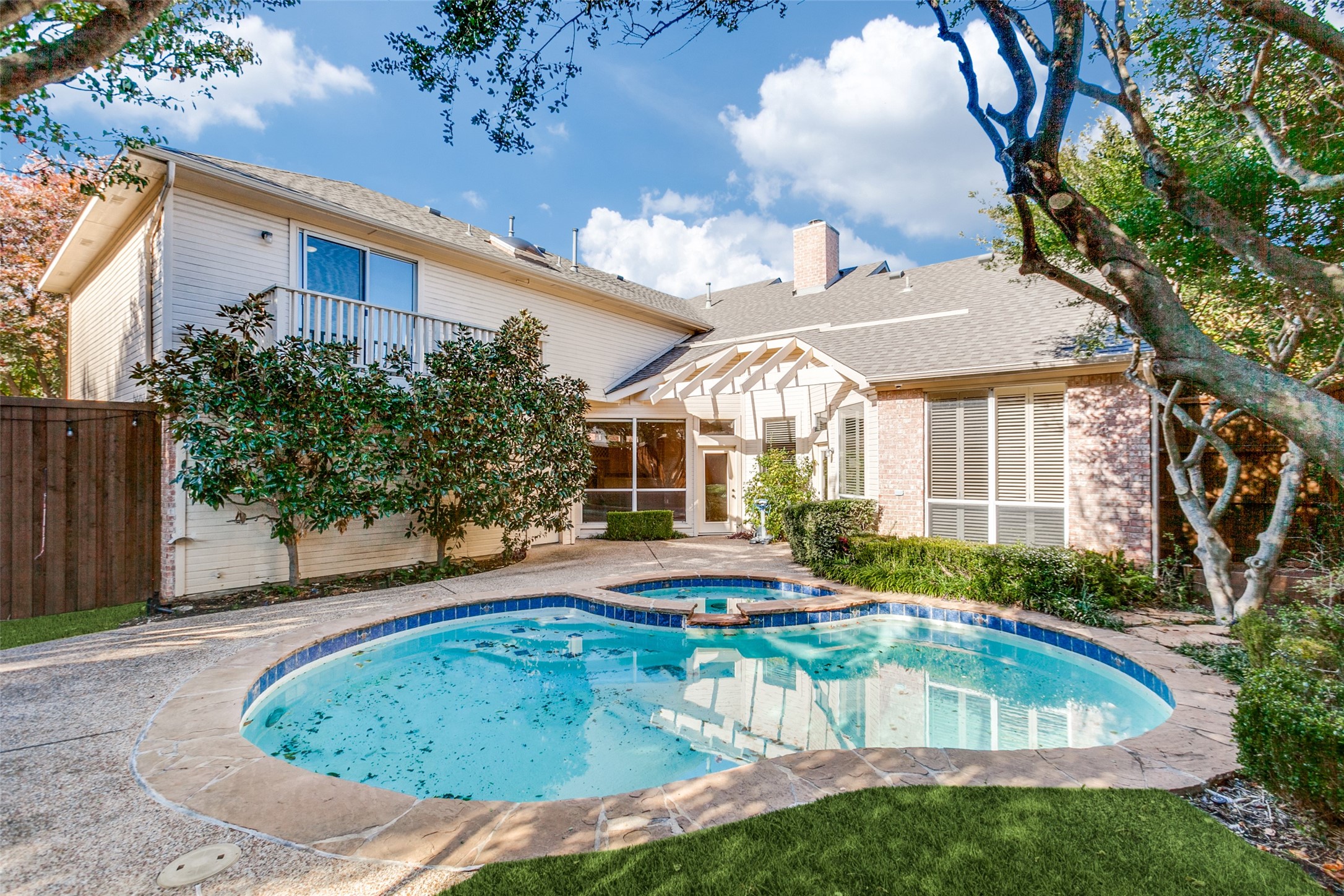 4004 Winter Park Lane Addison TX 75001