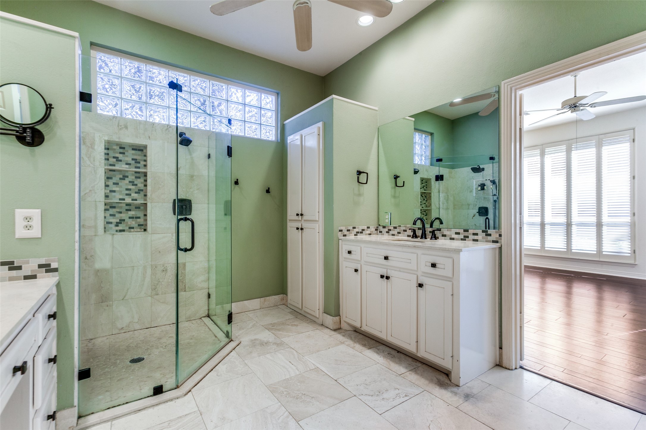 4004 Winter Park Lane Addison TX 75001