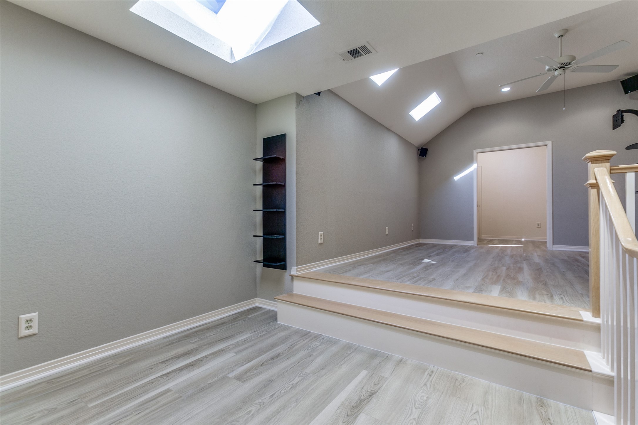 4004 Winter Park Lane Addison TX 75001