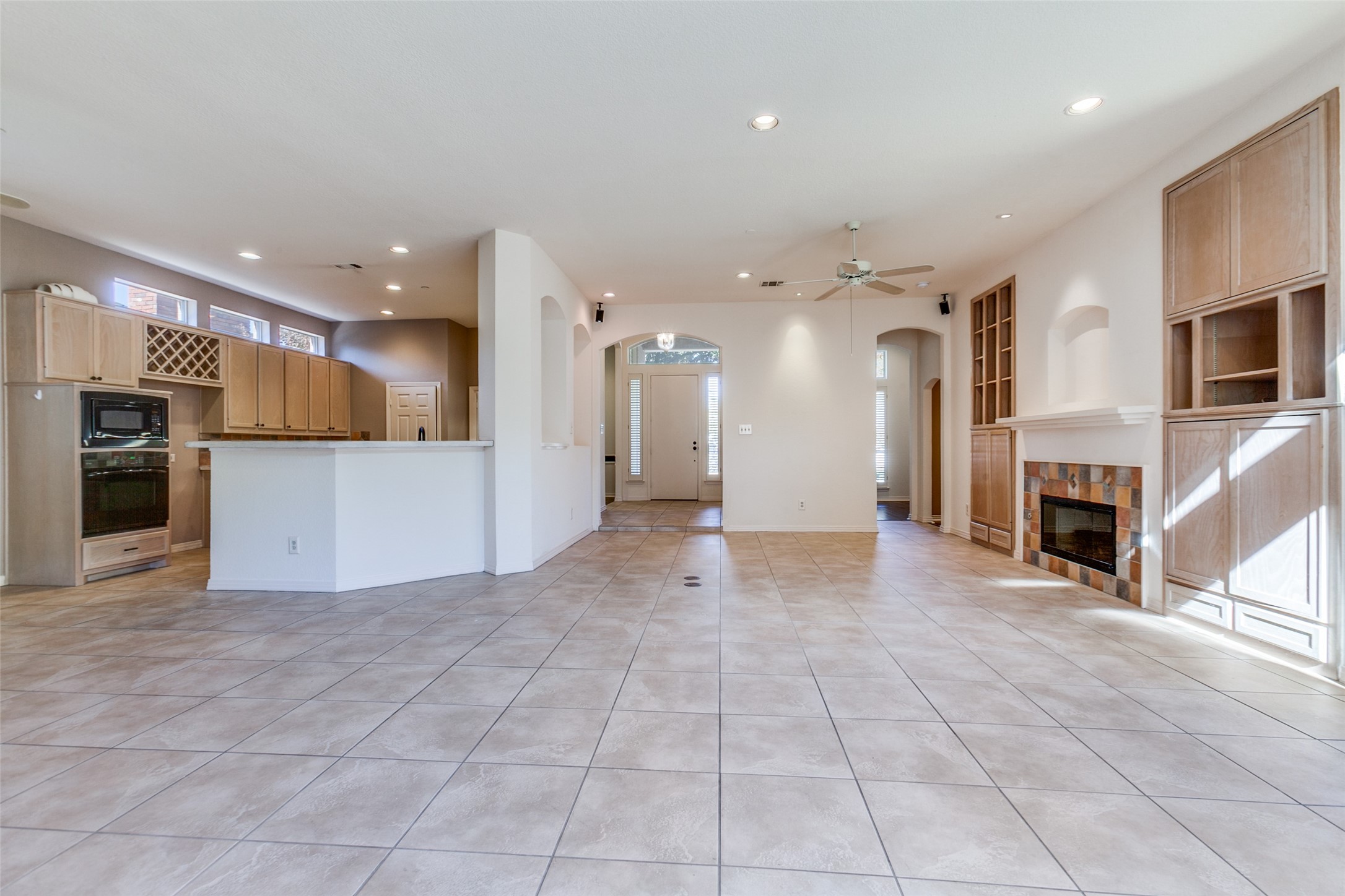 4004 Winter Park Lane Addison TX 75001