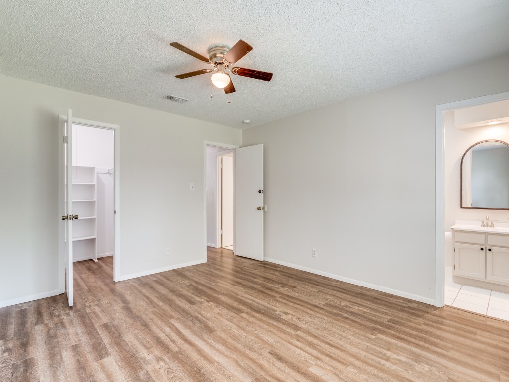 1108 Briar Court Benbrook TX 76126