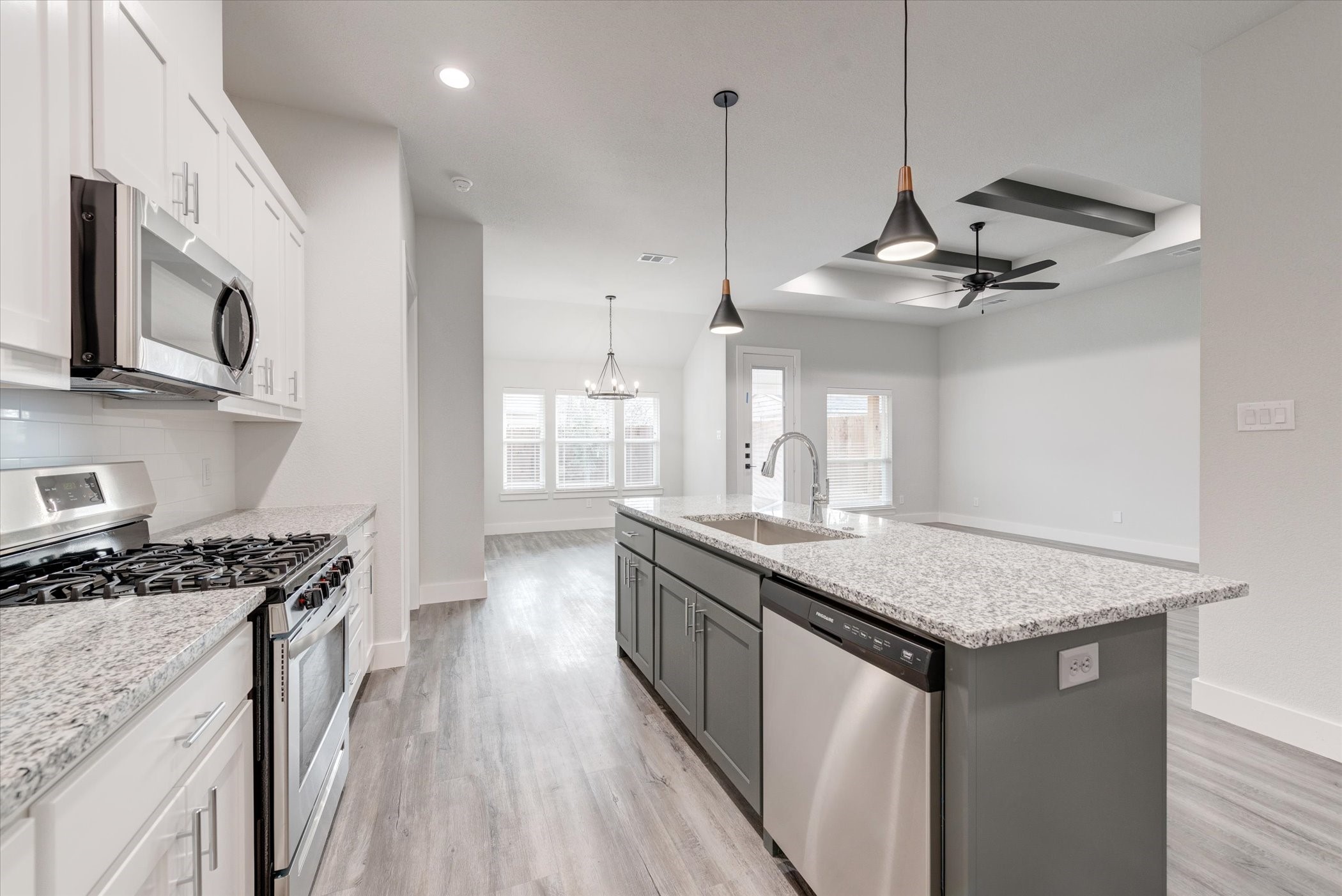 6818 Smithfield Road North Richland Hills TX 76182
