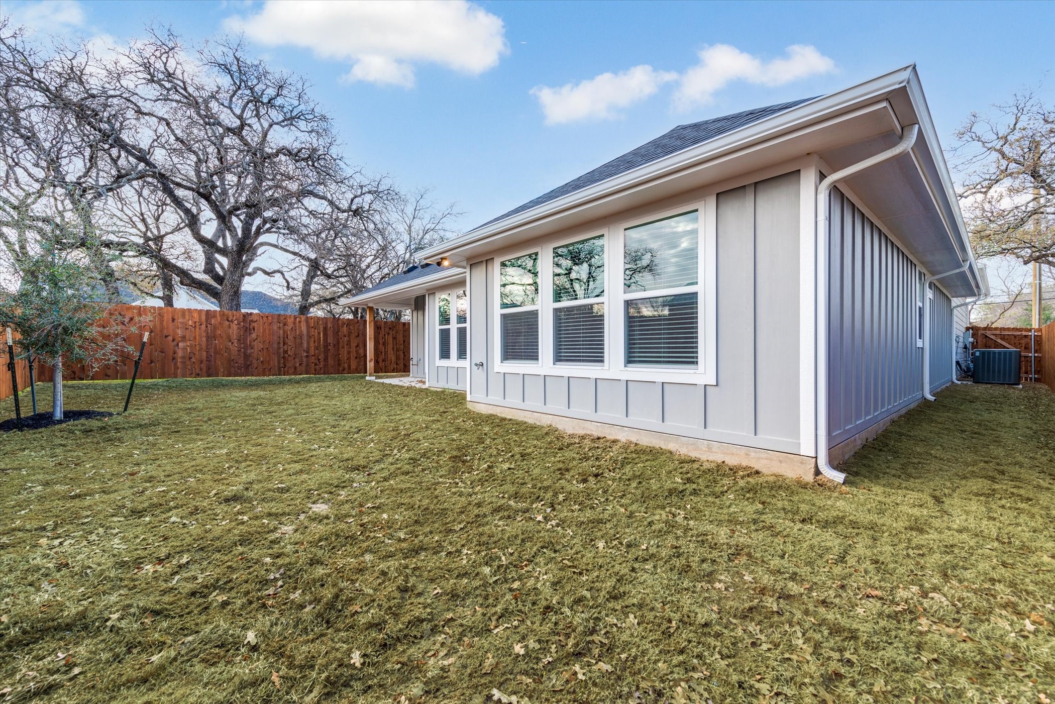 6818 Smithfield Road North Richland Hills TX 76182