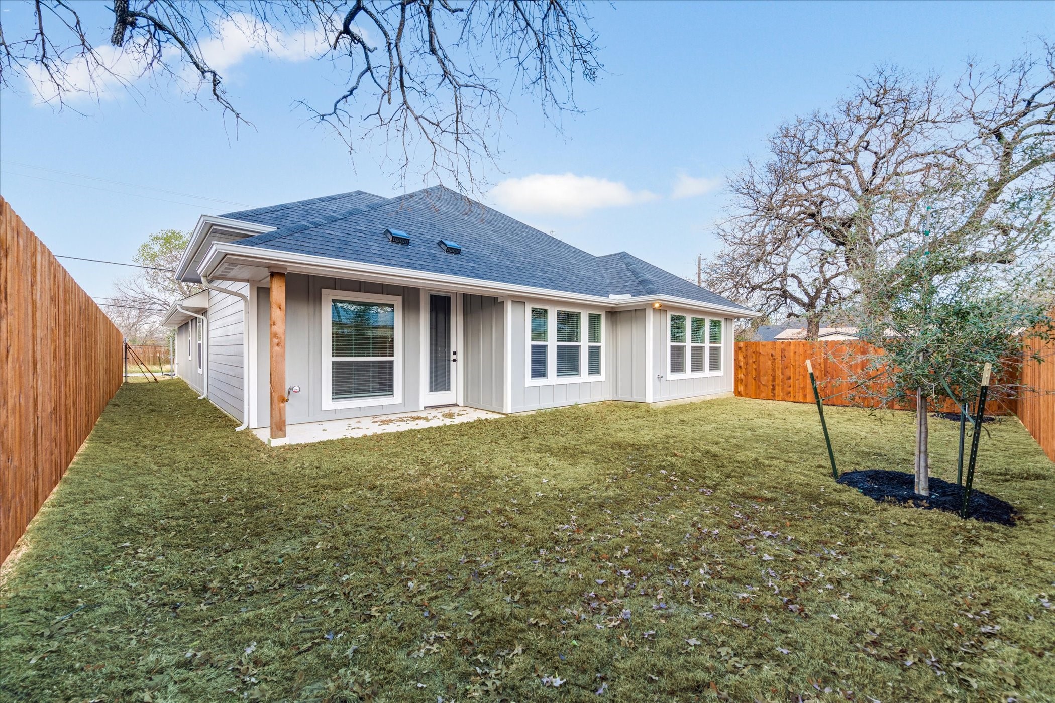 6818 Smithfield Road North Richland Hills TX 76182