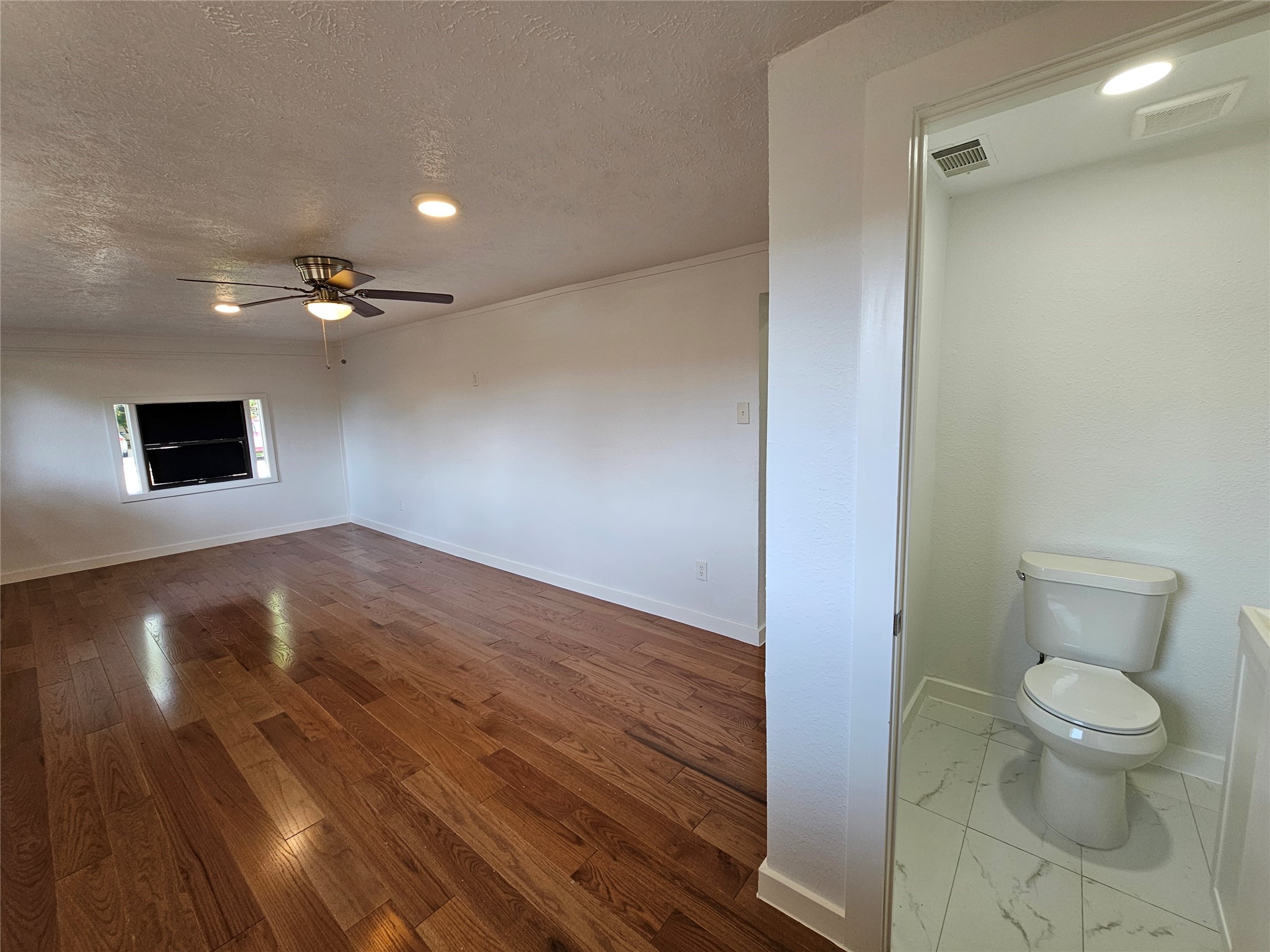 2402 Housley Drive Dallas TX 75228