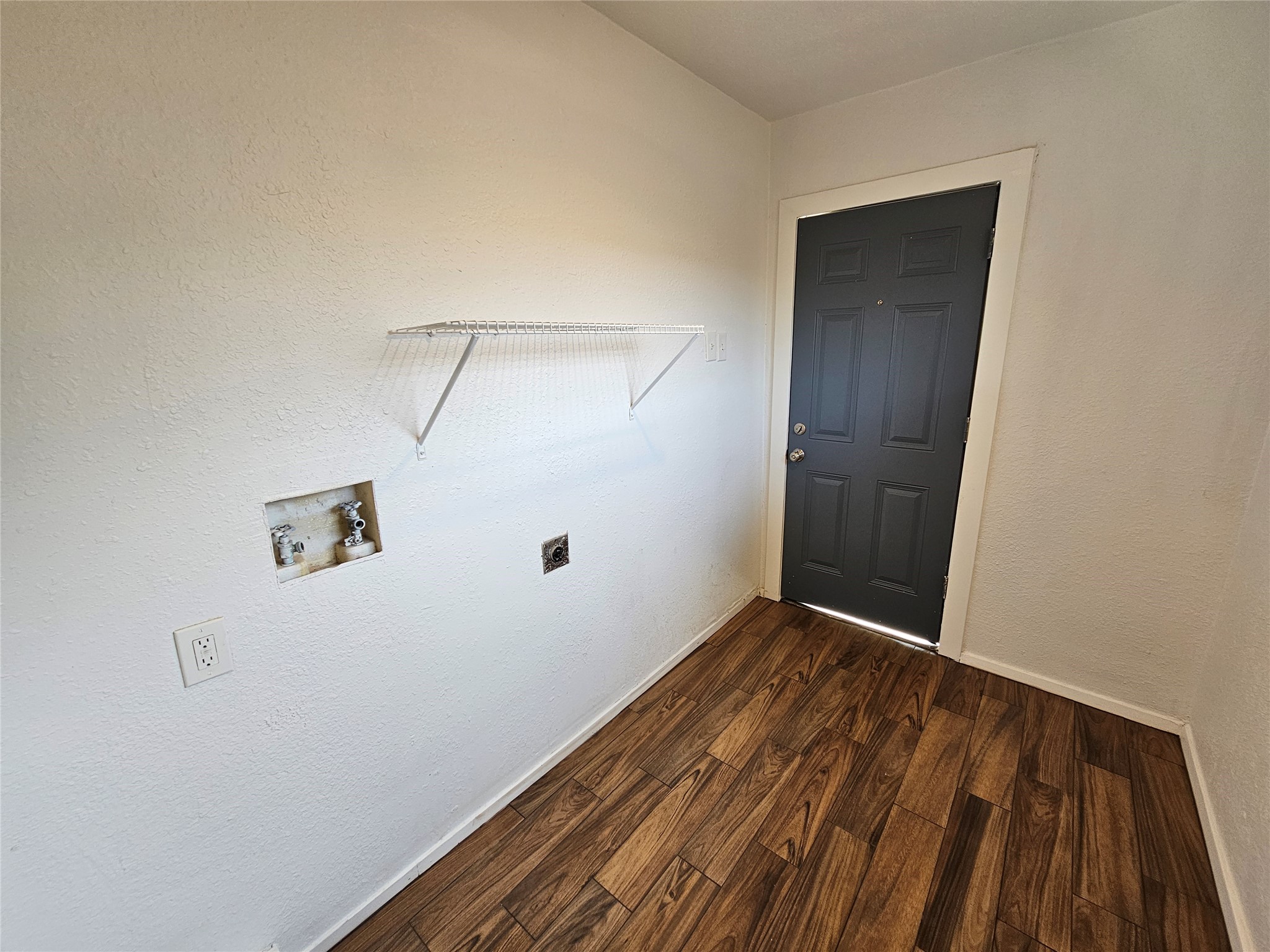 2402 Housley Drive Dallas TX 75228