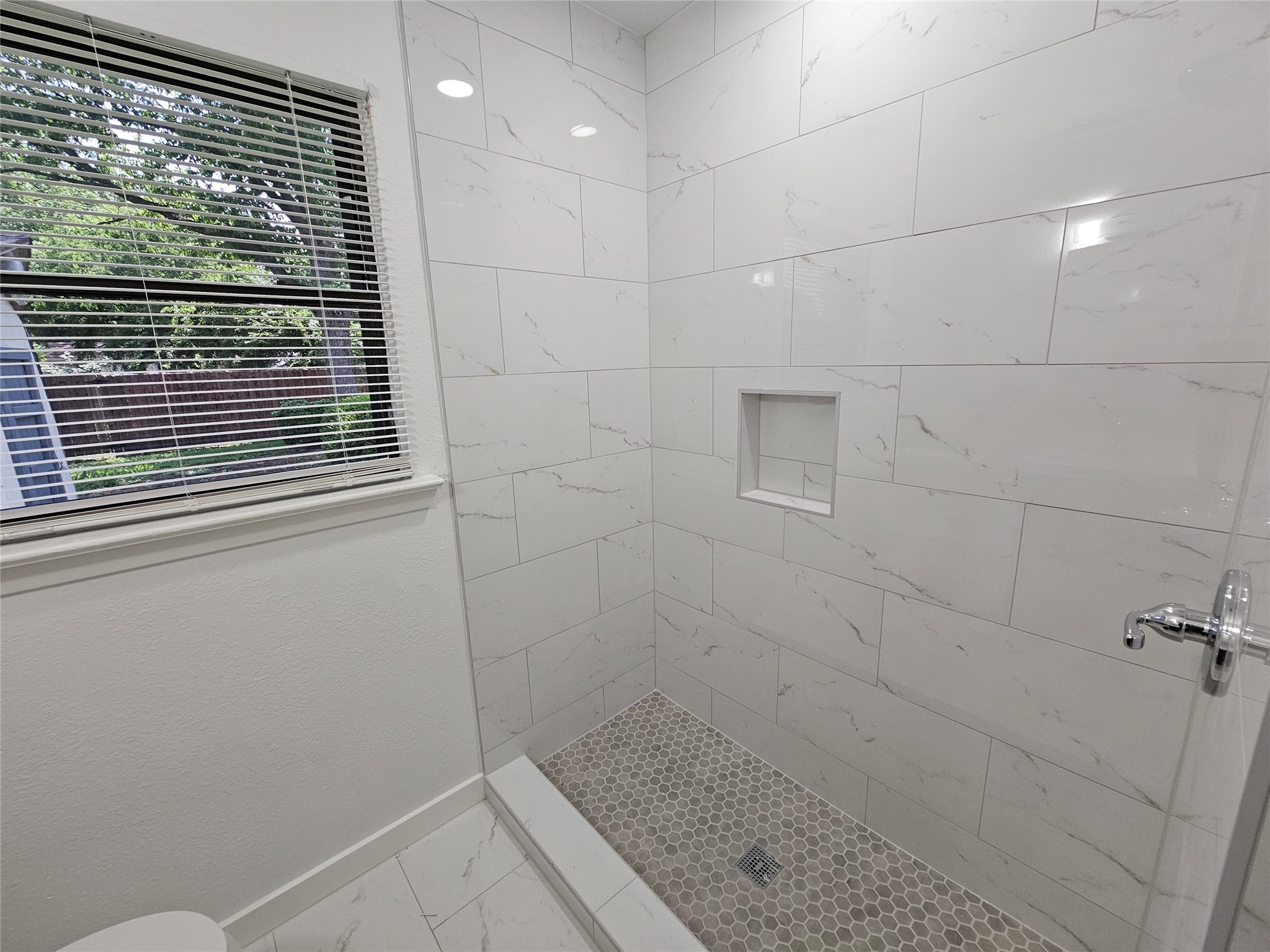 2402 Housley Drive Dallas TX 75228