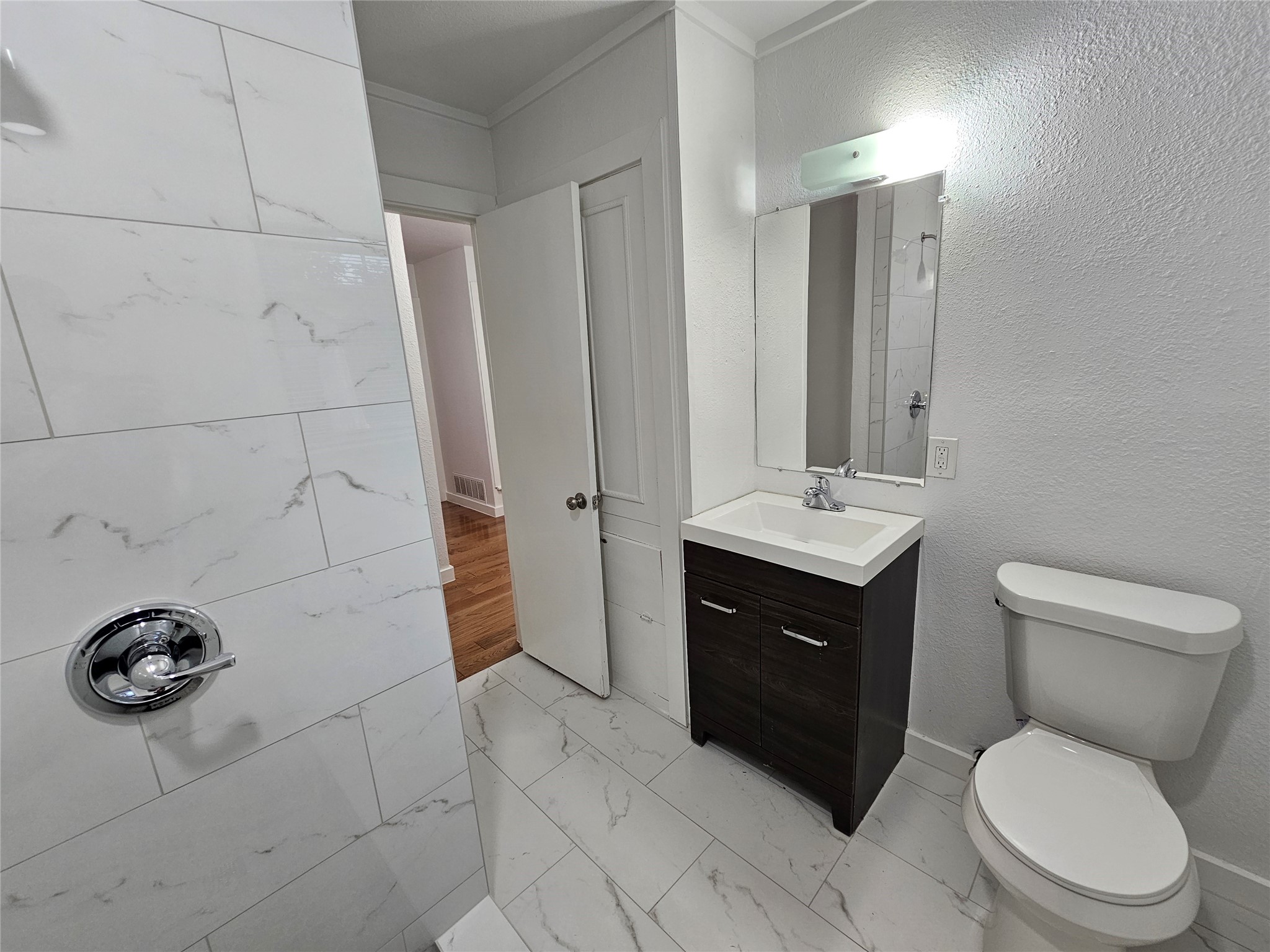 2402 Housley Drive Dallas TX 75228