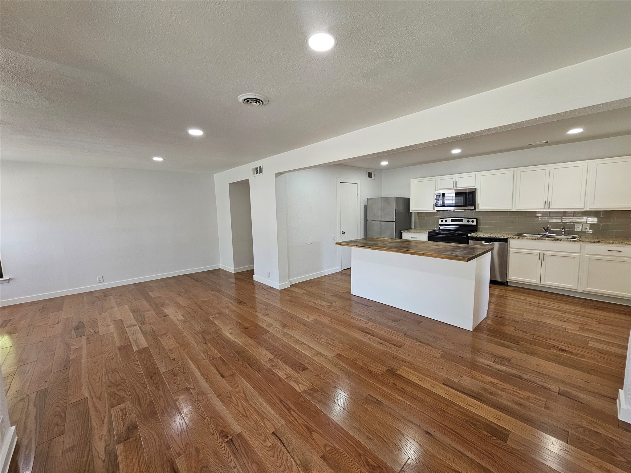 2402 Housley Drive Dallas TX 75228