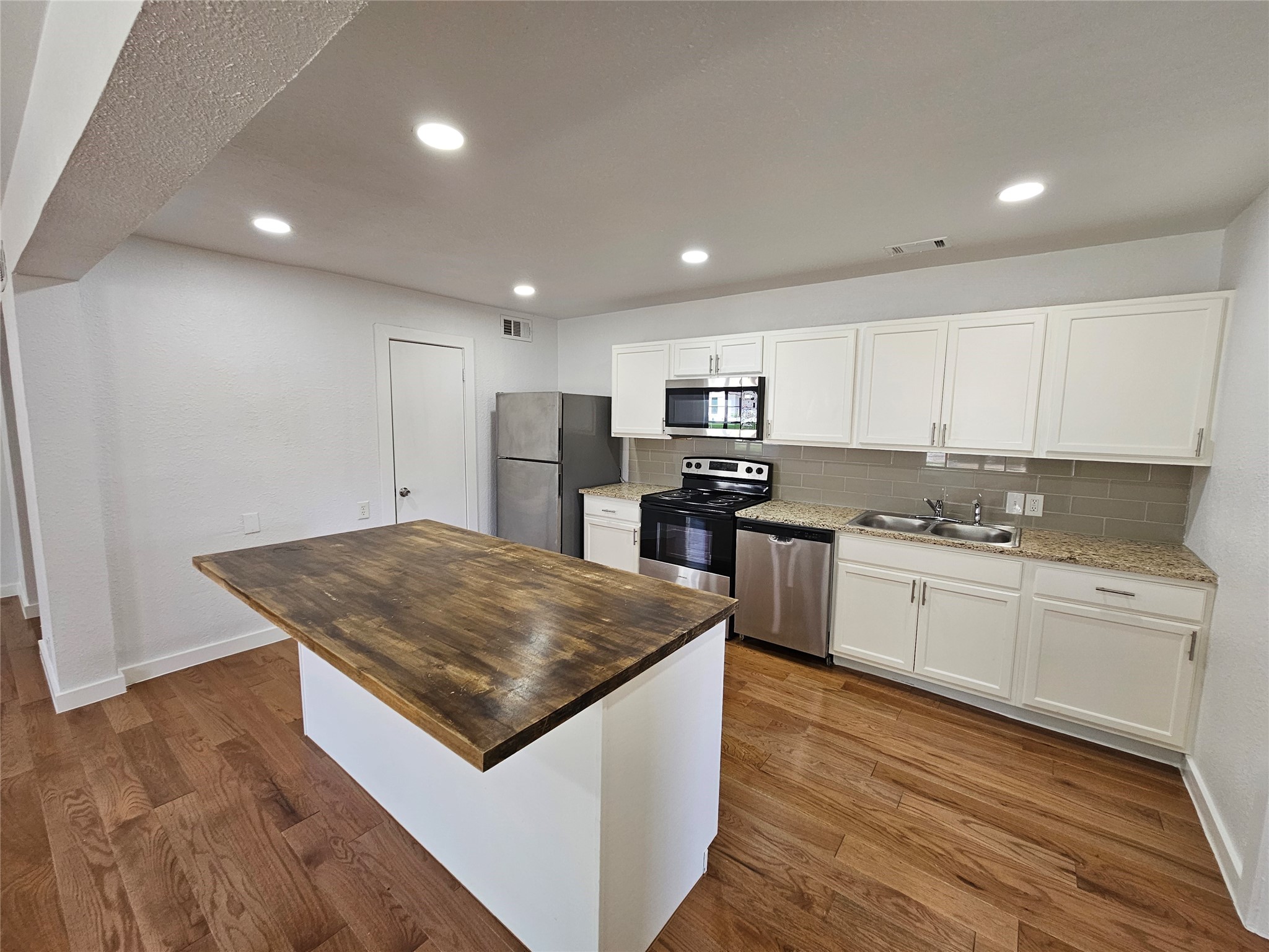 2402 Housley Drive Dallas TX 75228