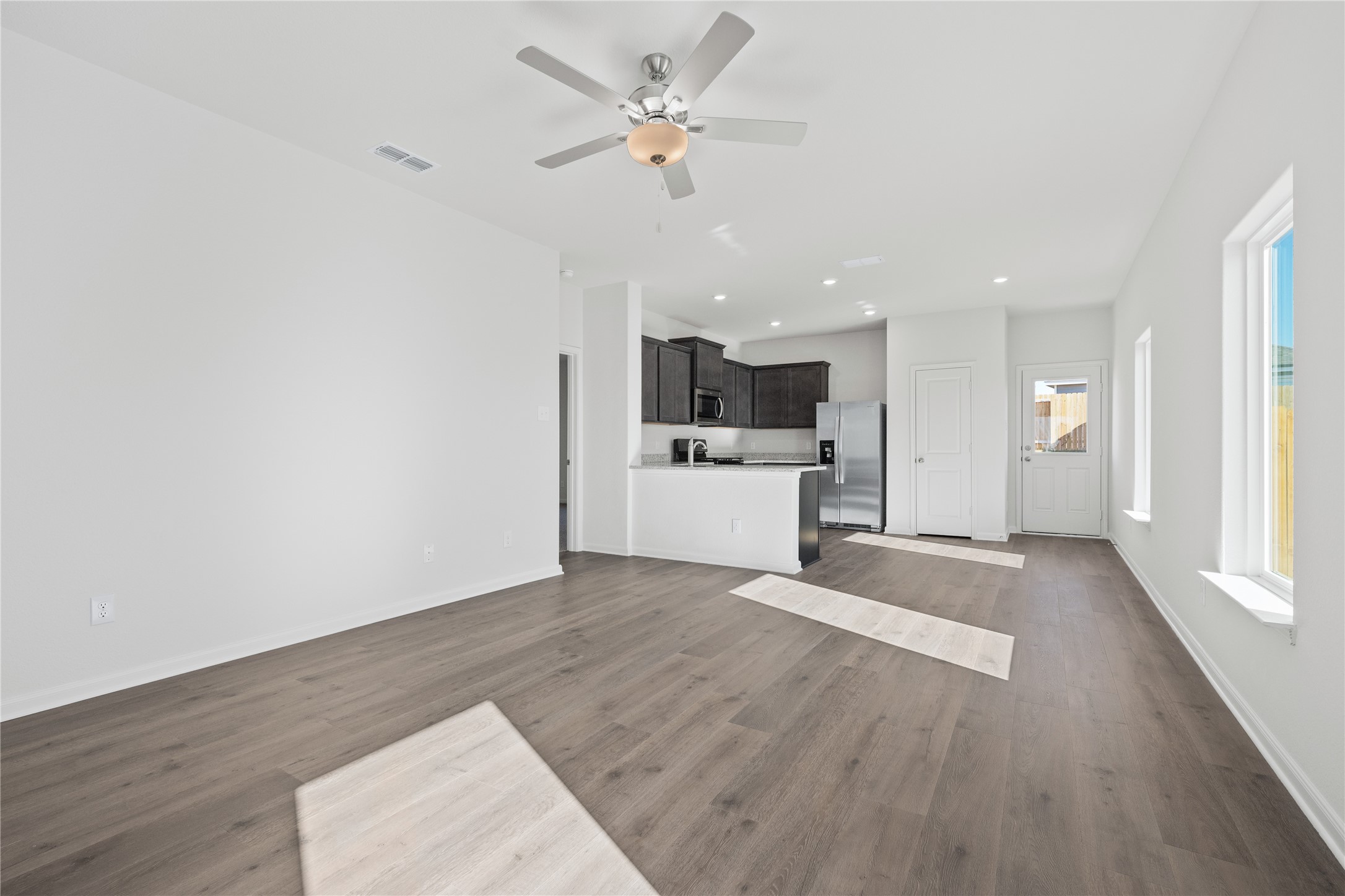 8425 White Wolf Trail Ponder TX 76259