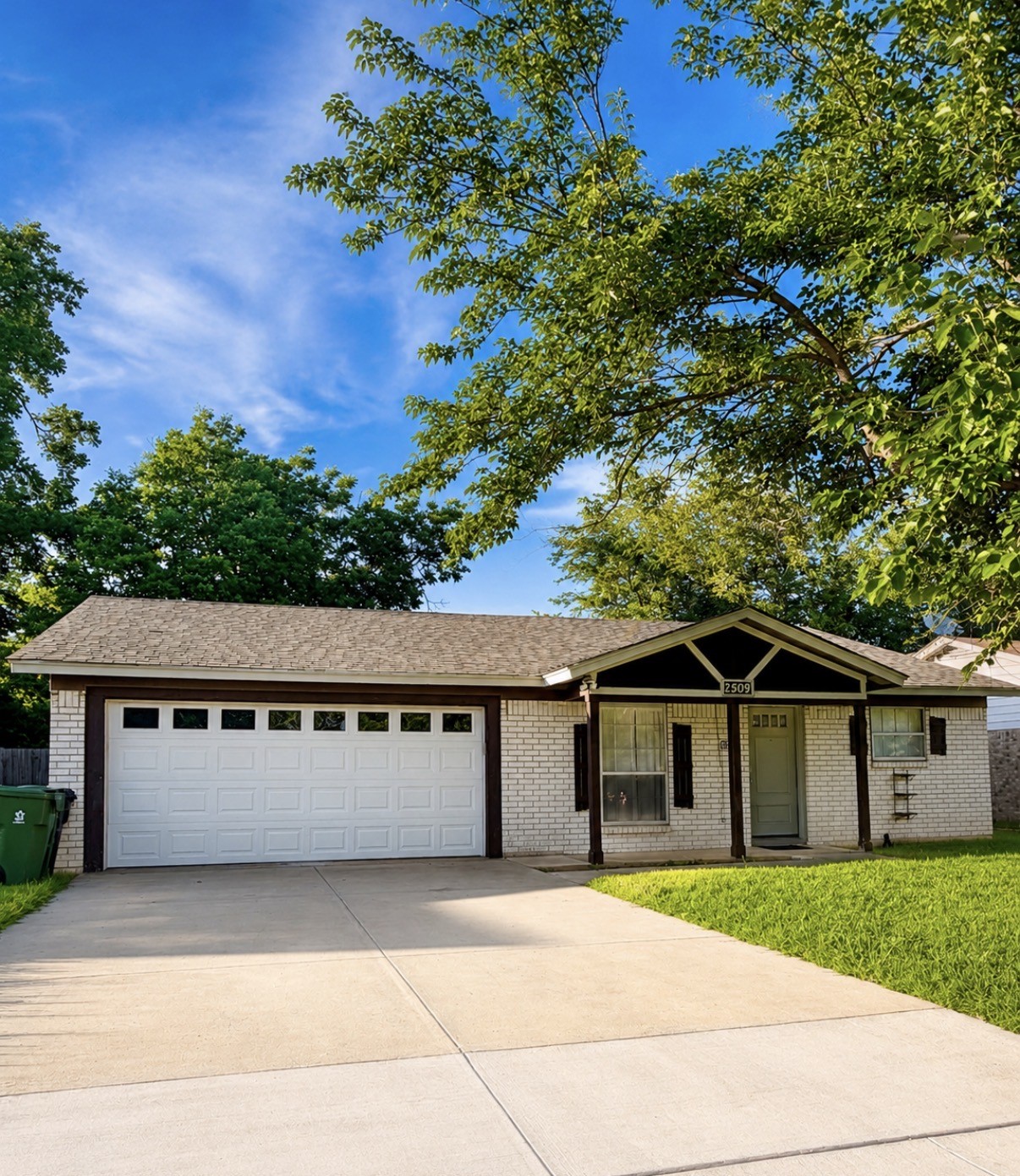 2509 Reever Street Arlington TX 76010