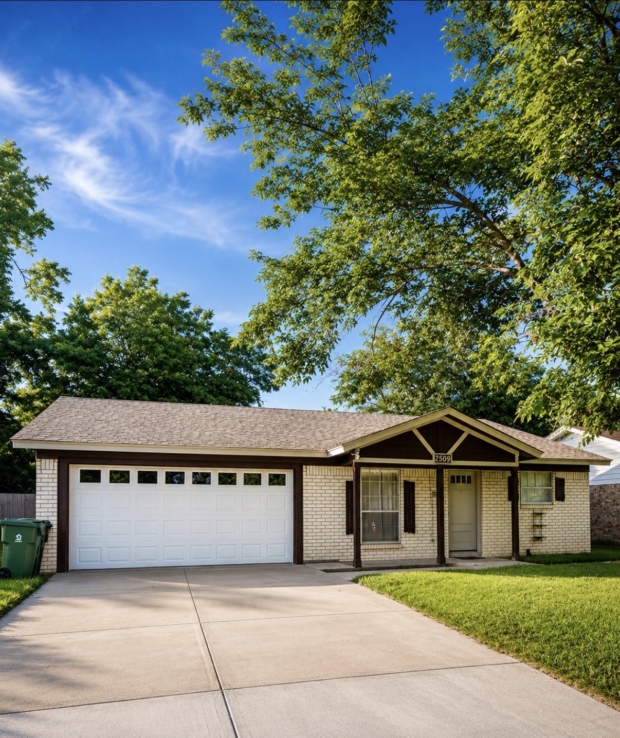 2509 Reever Street Arlington TX 76010
