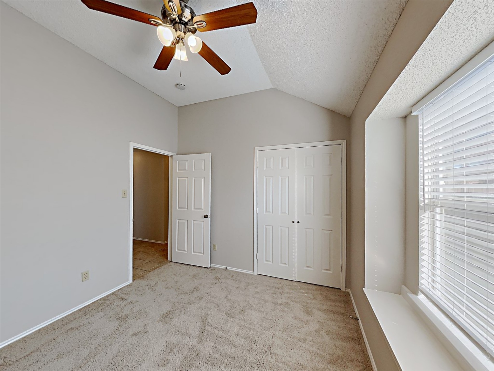 815 Mccomb Lane Cedar Hill TX 75104