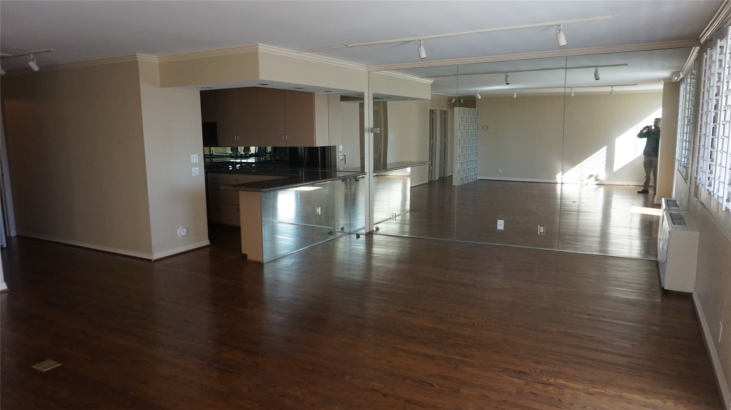 3883 Turtle Creek Boulevard Dallas TX 75219