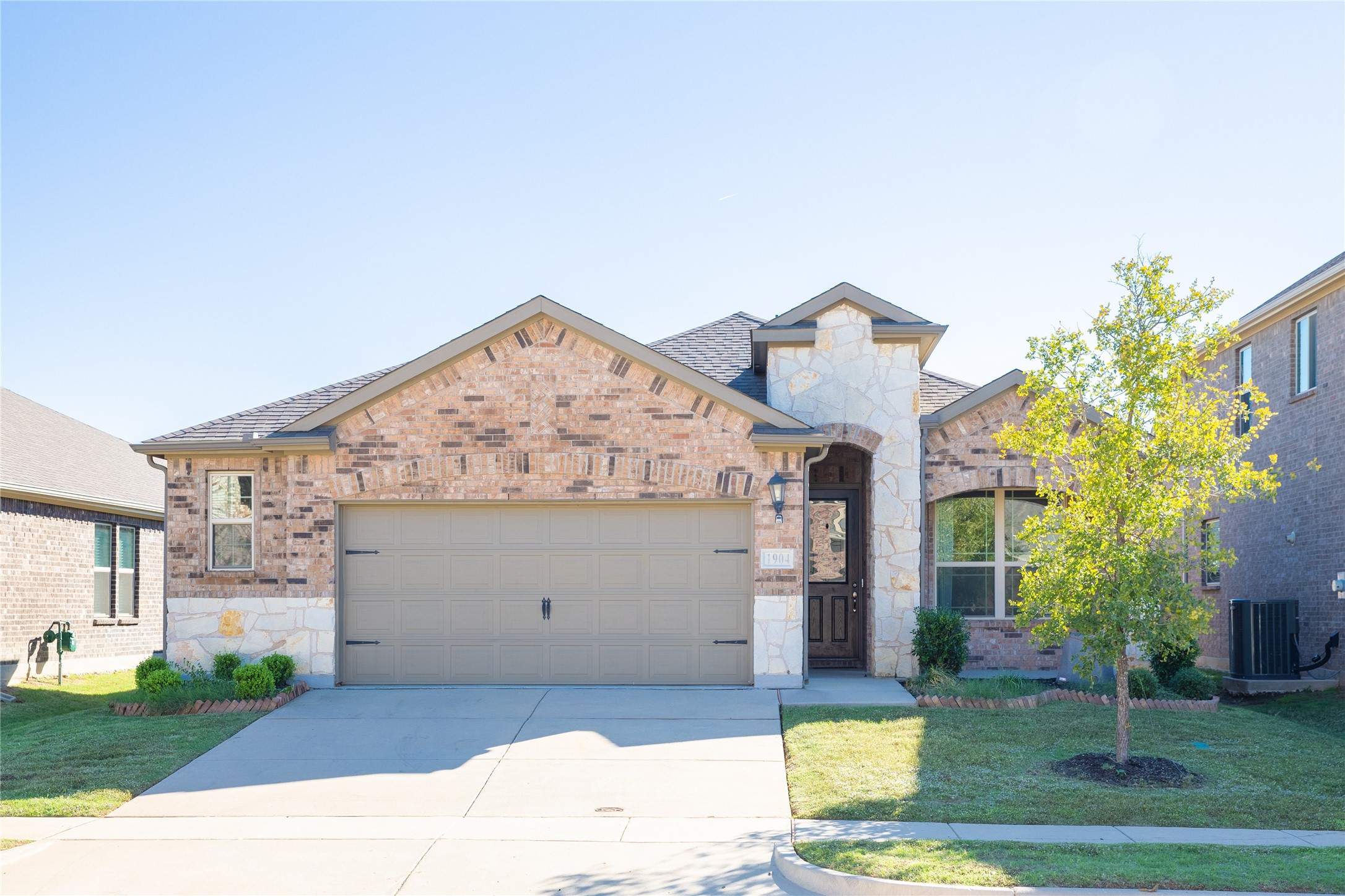 1904 Cinnamon Trail Aubrey TX 76227